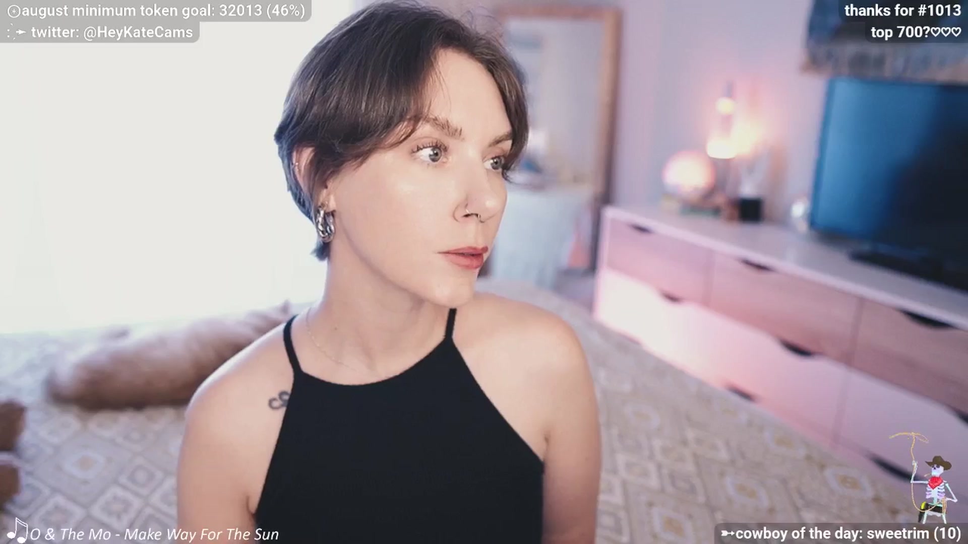 Gallery image thumbnail from HeyKate's myfreecams stream on, 08/19/2025, 23:43 image 20 of 20