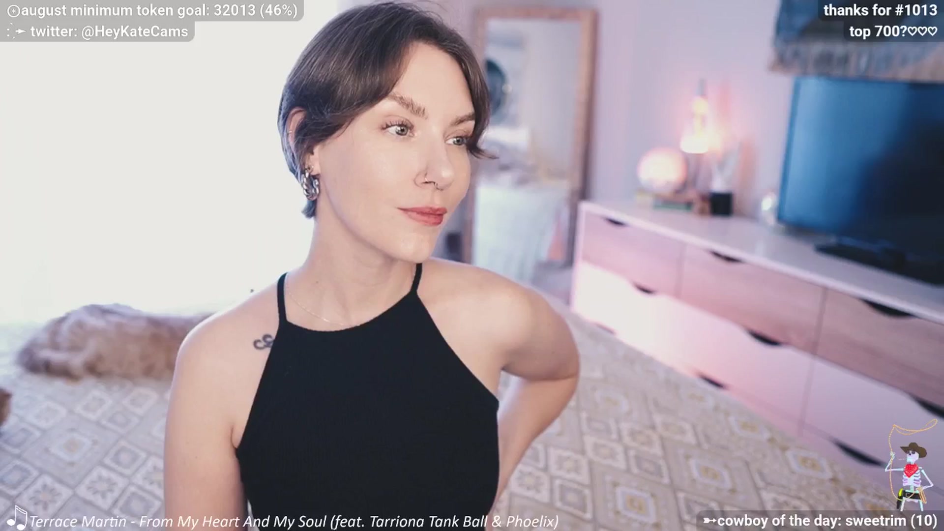 Gallery image thumbnail from HeyKate's myfreecams stream on, 08/19/2025, 23:43 image 1 of 20