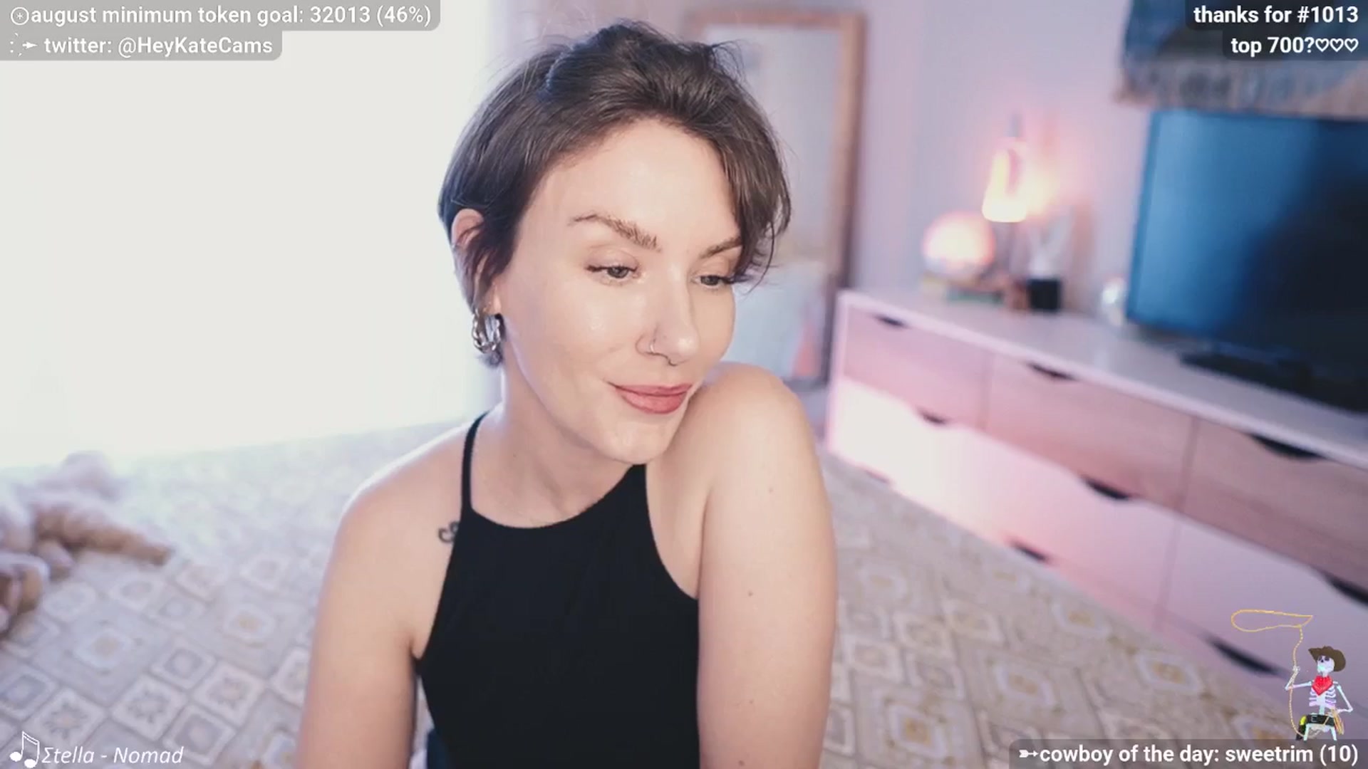 Gallery image thumbnail from HeyKate's myfreecams stream on, 08/19/2025, 23:43 image 11 of 20