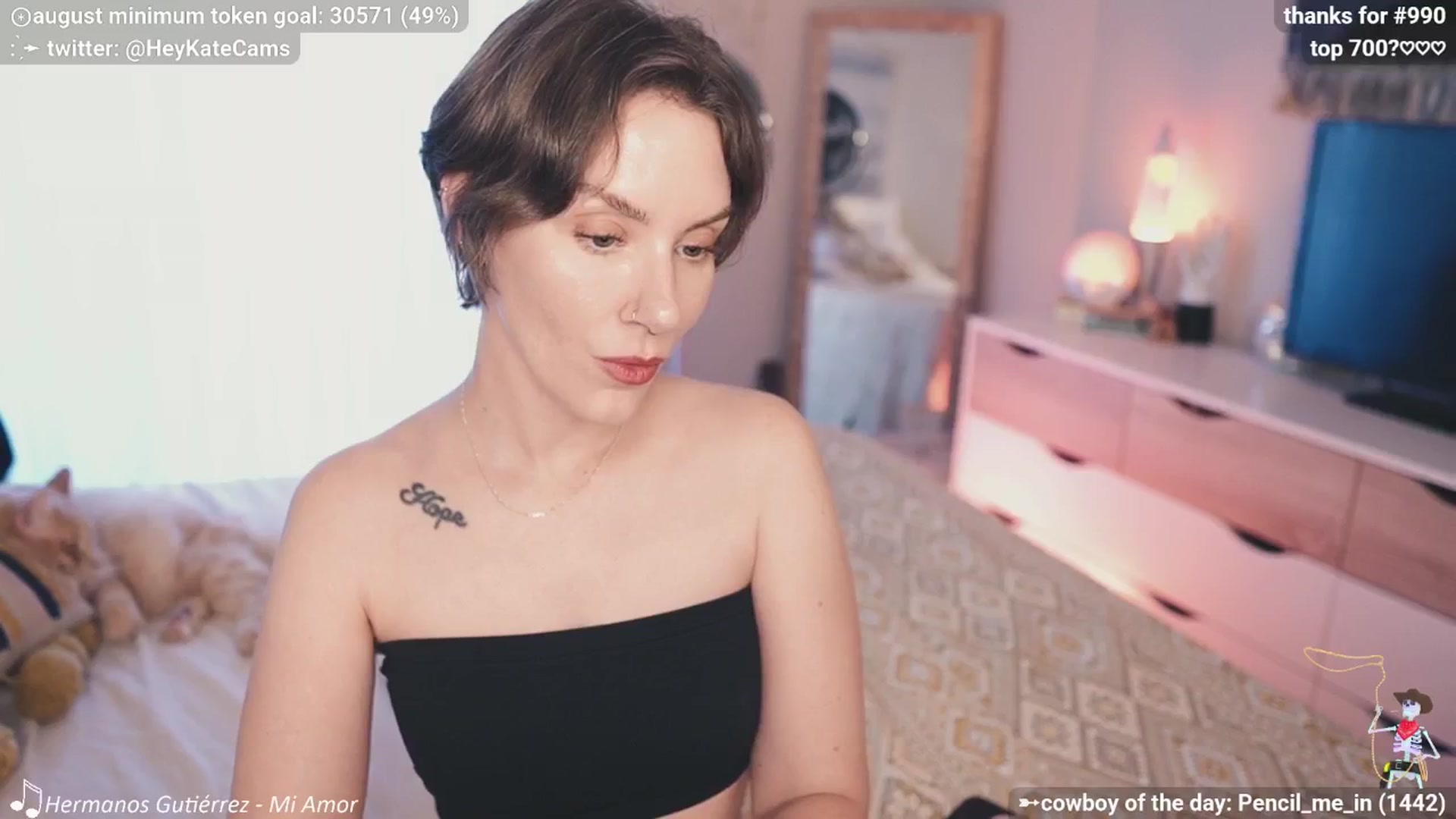 Gallery image thumbnail from HeyKate's myfreecams stream on, 08/21/2025, 02:53 image 5 of 20