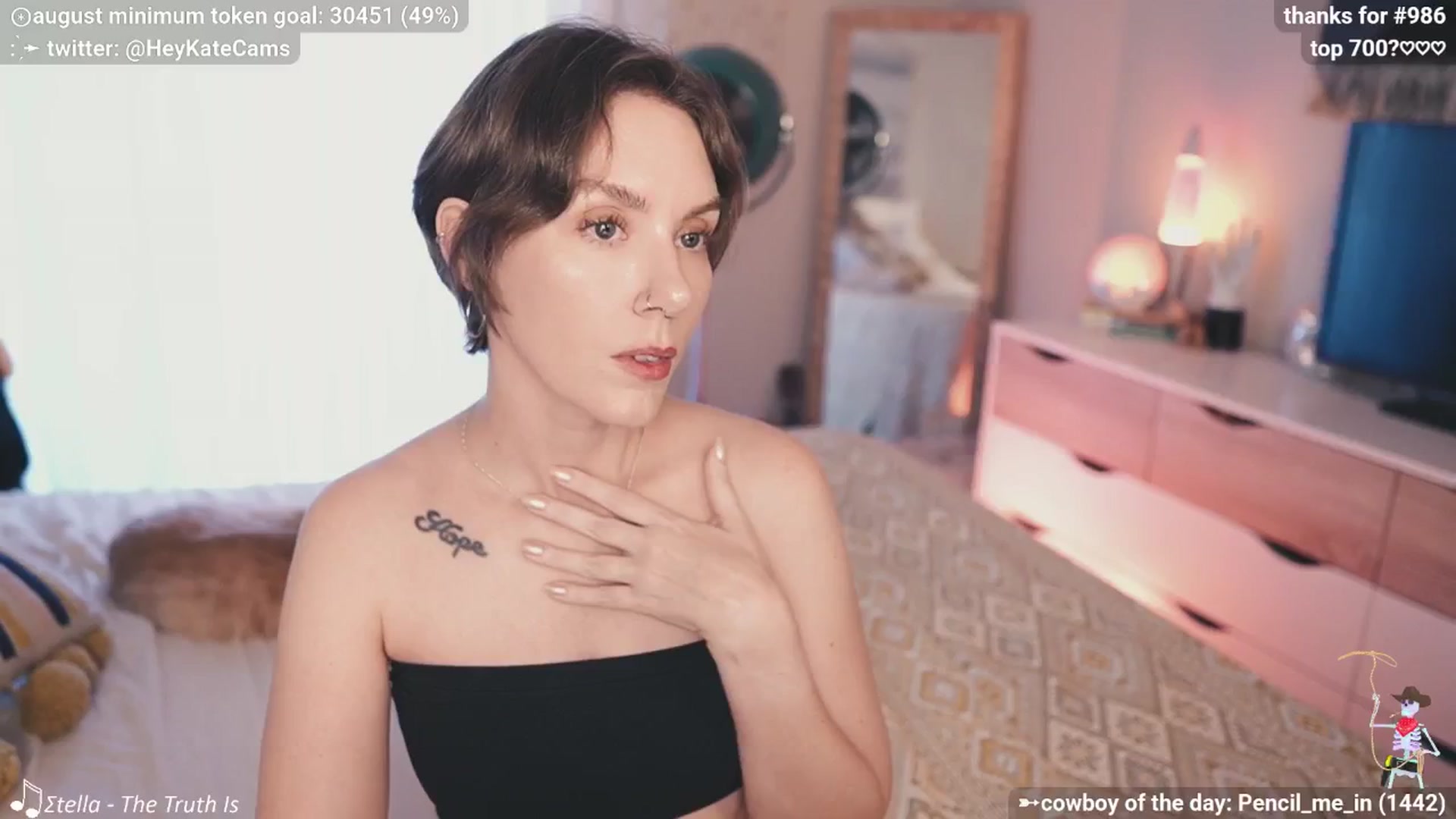 Gallery image thumbnail from HeyKate's myfreecams stream on, 08/21/2025, 02:53 image 10 of 20