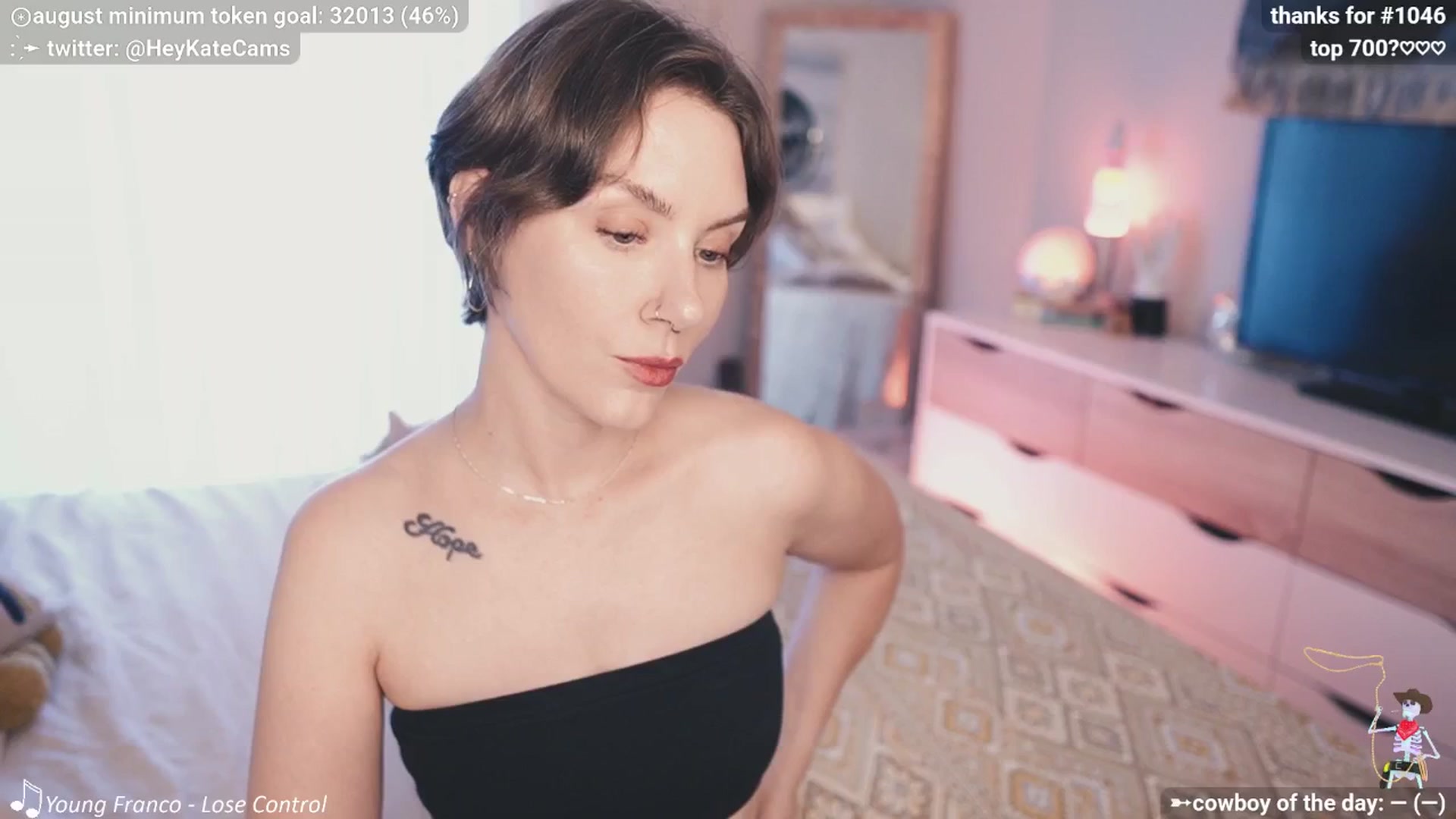 Gallery image thumbnail from HeyKate's myfreecams stream on, 08/21/2025, 02:53 image 1 of 20