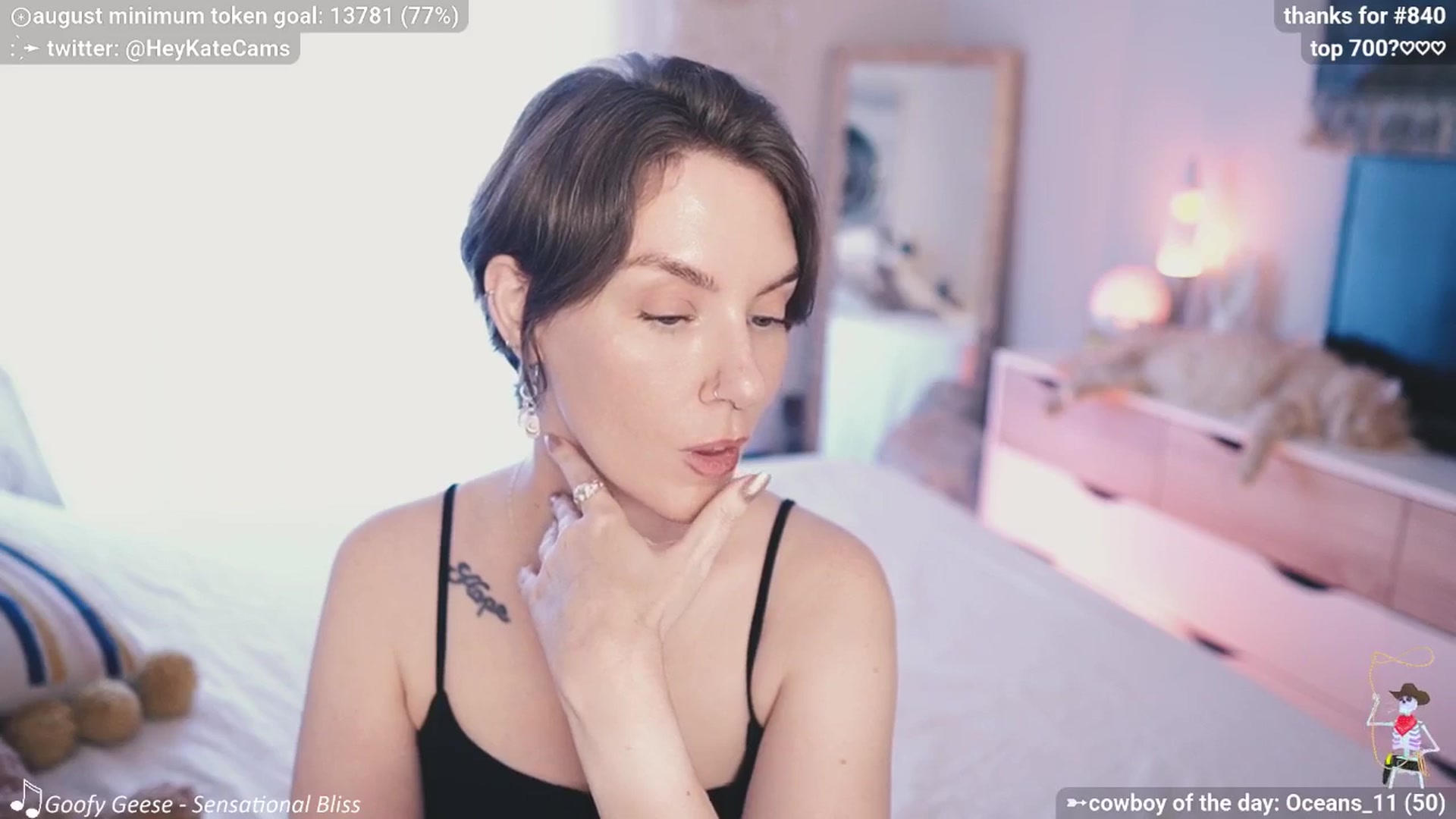 Gallery image thumbnail from HeyKate's myfreecams stream on, 08/27/2025, 24:46 image 11 of 20