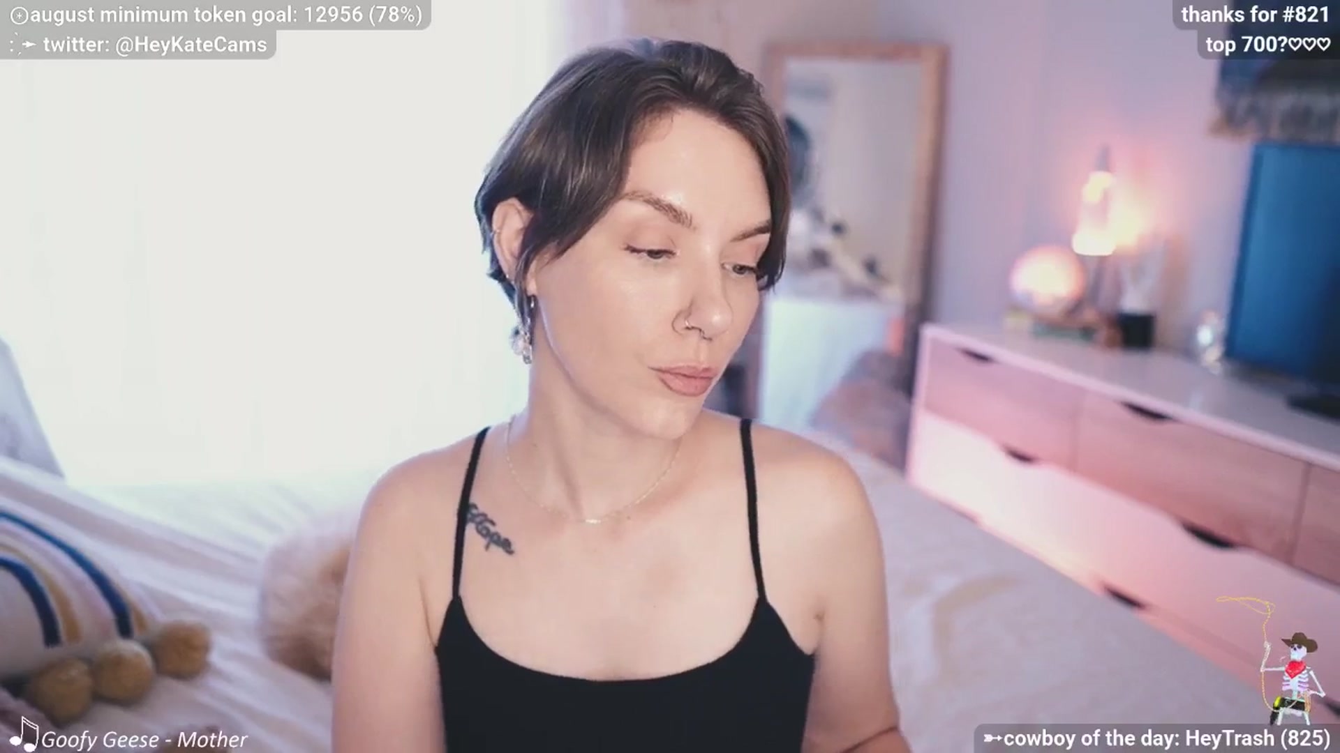 Gallery image thumbnail from HeyKate's myfreecams stream on, 08/27/2025, 24:46 image 19 of 20