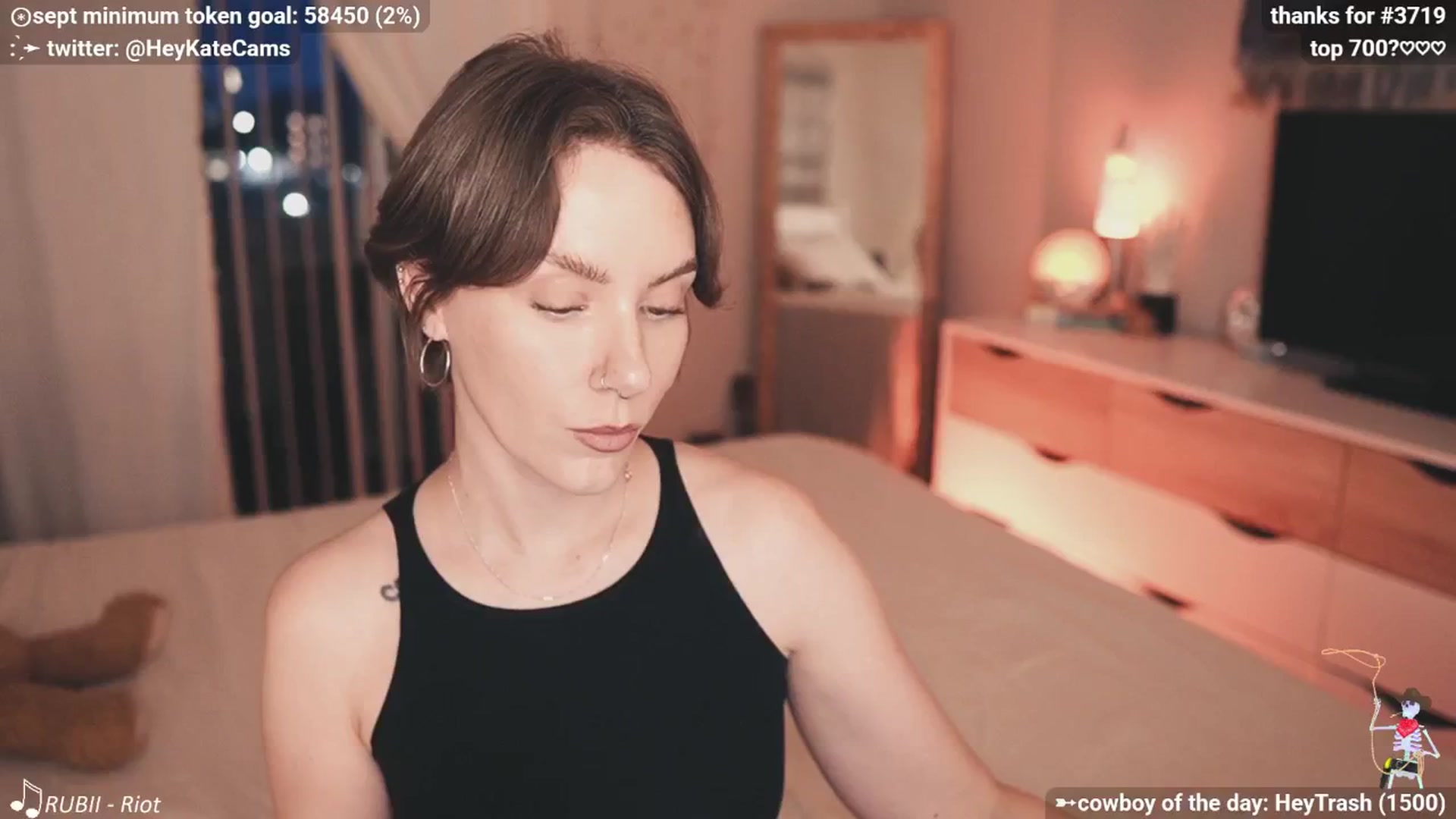 Gallery image thumbnail from HeyKate's myfreecams stream on, 09/06/2025, 02:58 image 15 of 20