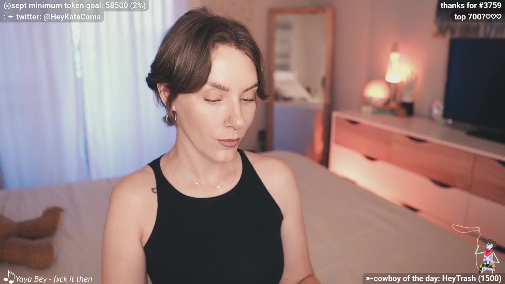 Gallery image thumbnail from HeyKate's myfreecams stream on, 09/06/2025, 02:58 image 4 of 20