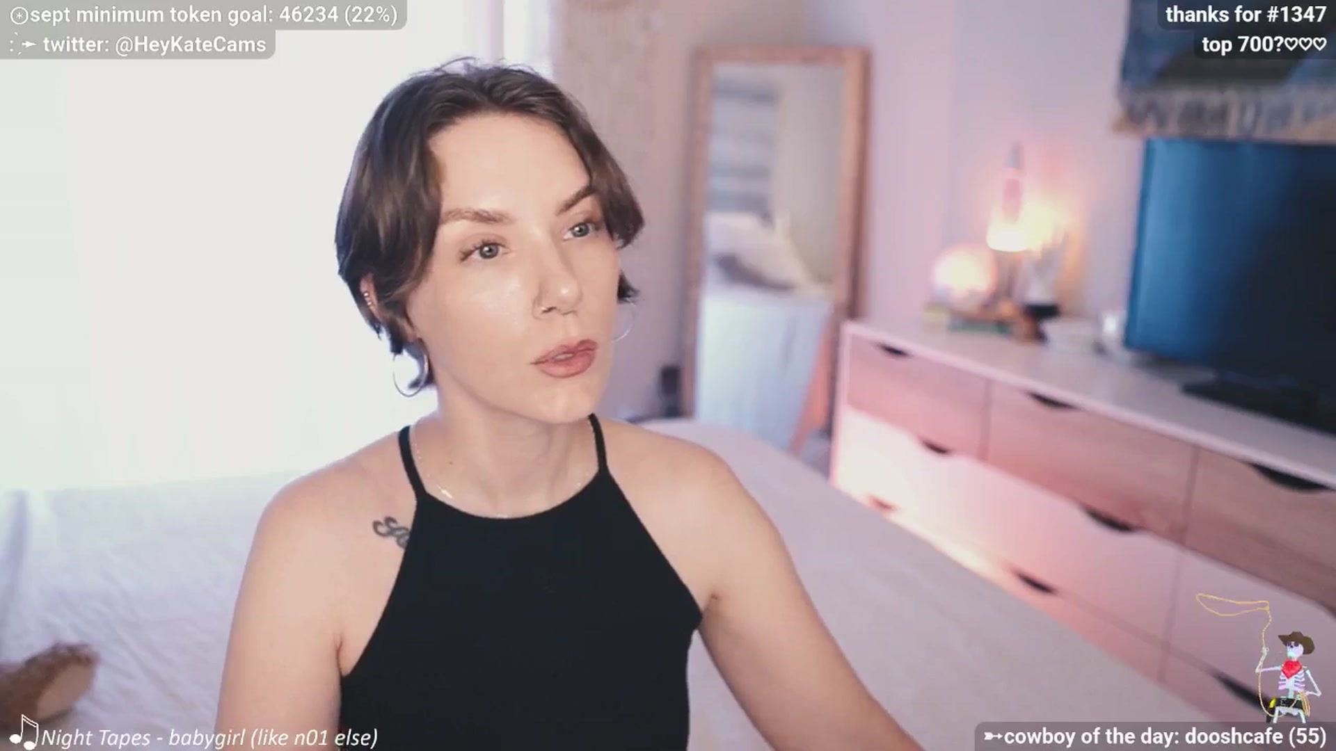 Gallery image thumbnail from HeyKate's myfreecams stream on, 09/12/2025, 24:00 image 16 of 20