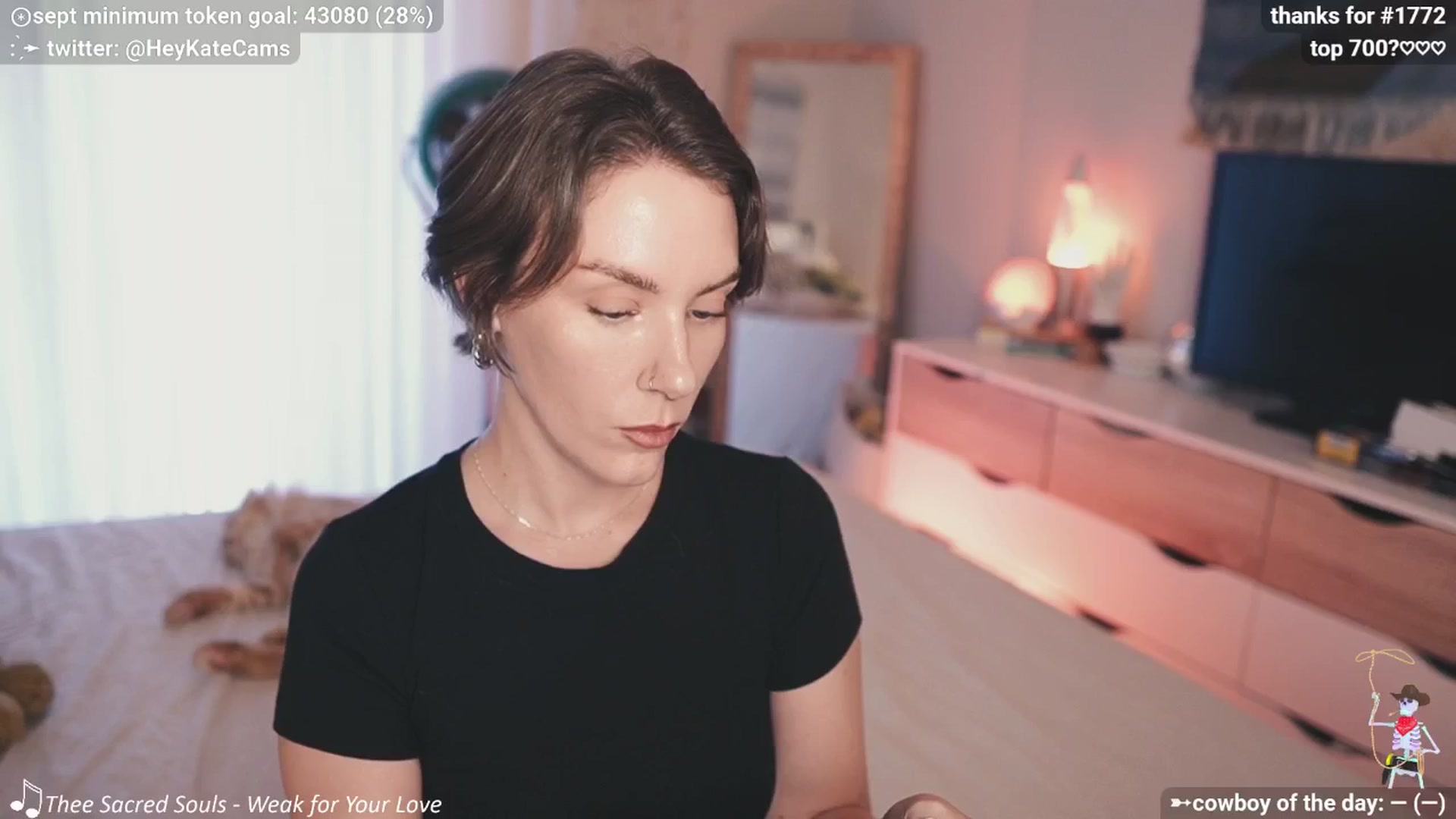Gallery image thumbnail from HeyKate's myfreecams stream on, 09/19/2025, 02:14 image 4 of 20