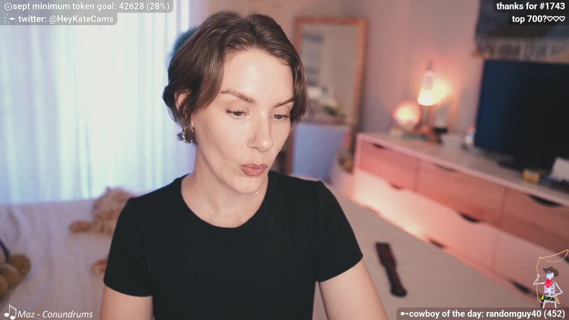Gallery image thumbnail from HeyKate's myfreecams stream on, 09/19/2025, 02:14 image 11 of 20
