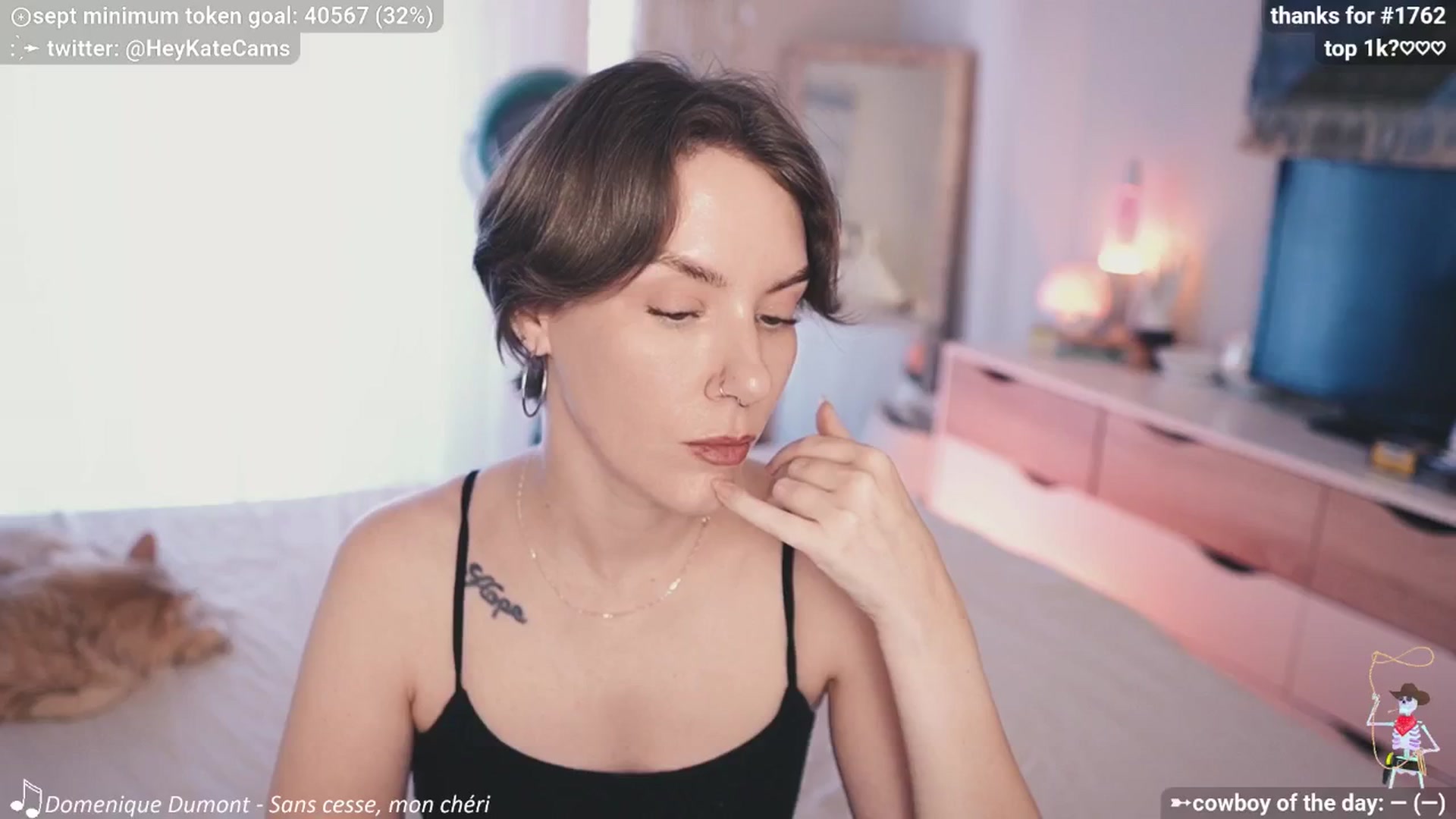 Gallery image thumbnail from HeyKate's myfreecams stream on, 09/21/2025, 23:47 image 1 of 20