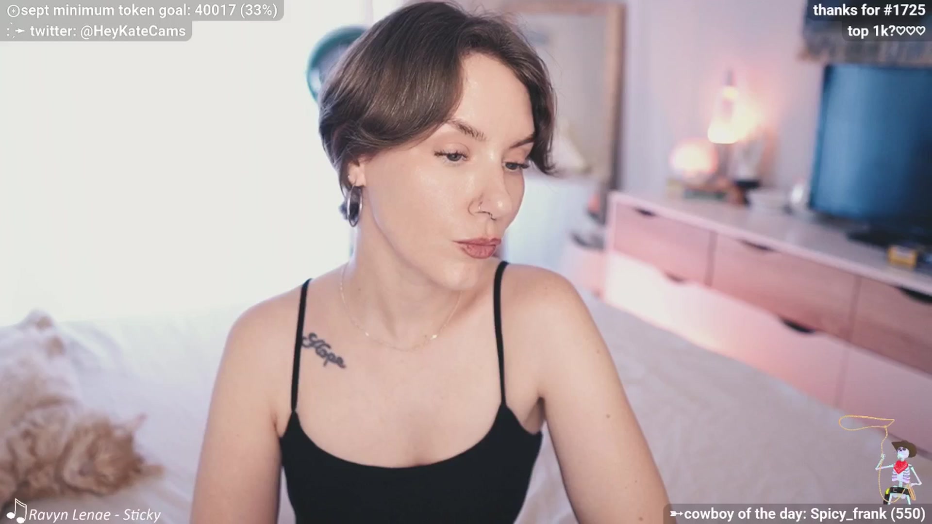 Gallery image thumbnail from HeyKate's myfreecams stream on, 09/21/2025, 23:47 image 17 of 20