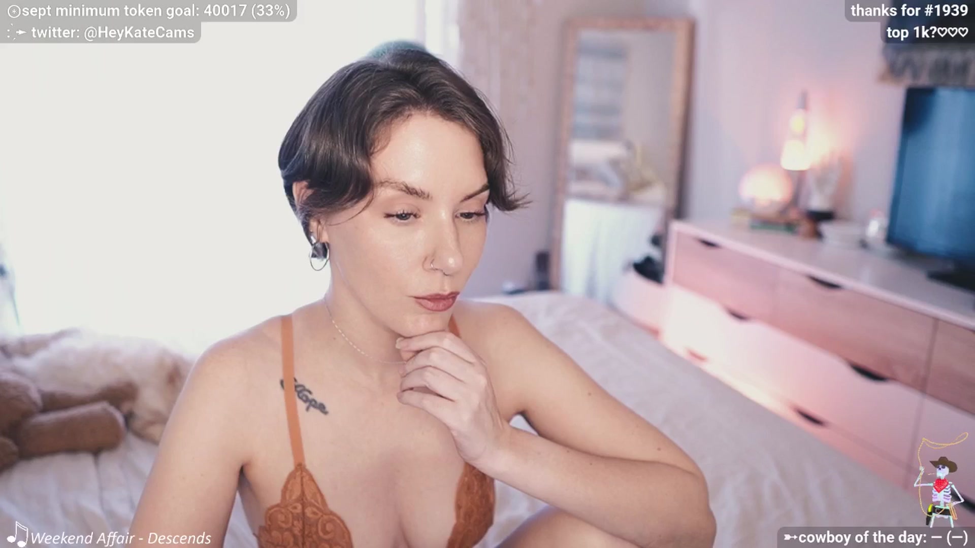 Gallery image thumbnail from HeyKate's myfreecams stream on, 09/25/2025, 23:54 image 13 of 20