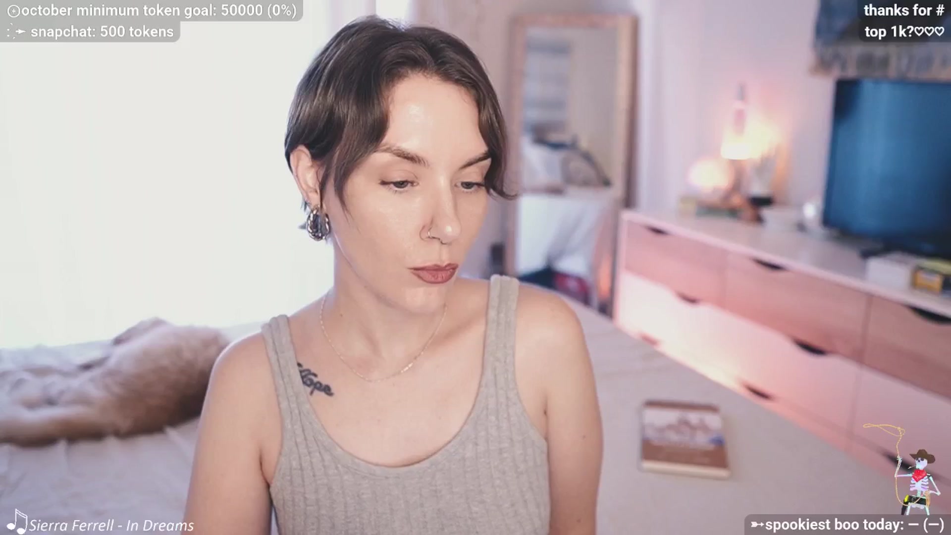 Gallery image thumbnail from HeyKate's myfreecams stream on, 10/02/2025, 24:02 image 5 of 20