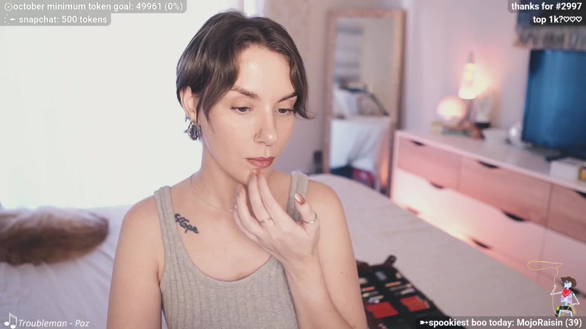 Gallery image thumbnail from HeyKate's myfreecams stream on, 10/02/2025, 24:14 image 3 of 20