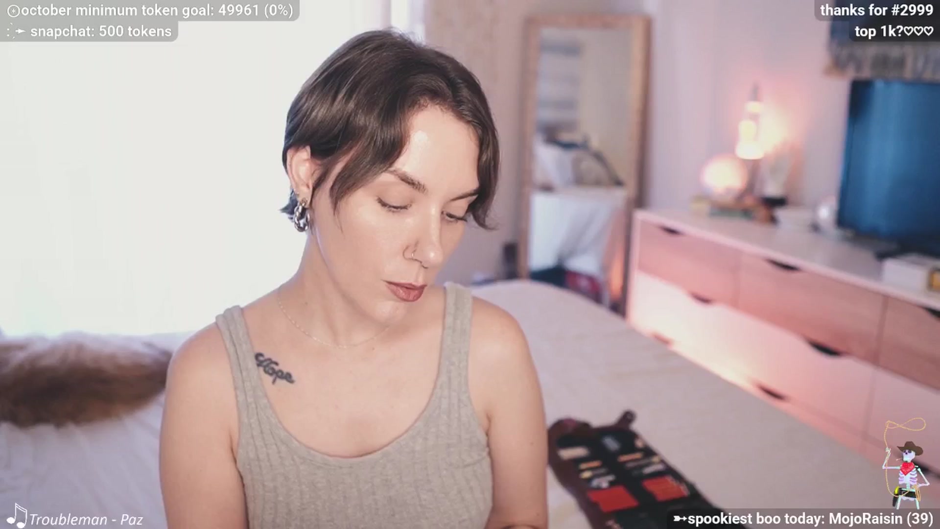 Gallery image thumbnail from HeyKate's myfreecams stream on, 10/02/2025, 24:14 image 5 of 20