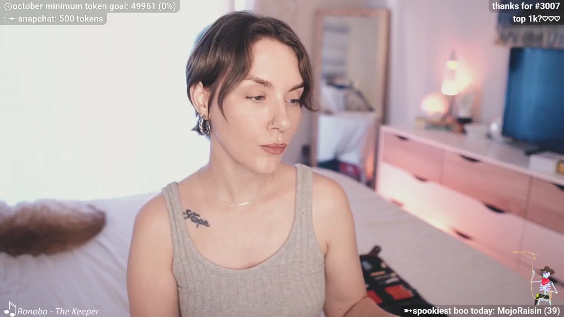Gallery image thumbnail from HeyKate's myfreecams stream on, 10/02/2025, 24:14 image 8 of 20