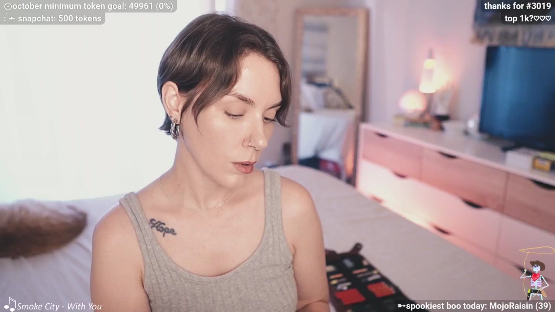 Gallery image thumbnail from HeyKate's myfreecams stream on, 10/02/2025, 24:14 image 18 of 20