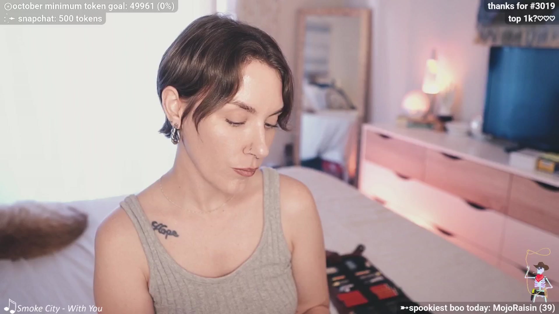 Gallery image thumbnail from HeyKate's myfreecams stream on, 10/02/2025, 24:14 image 17 of 20