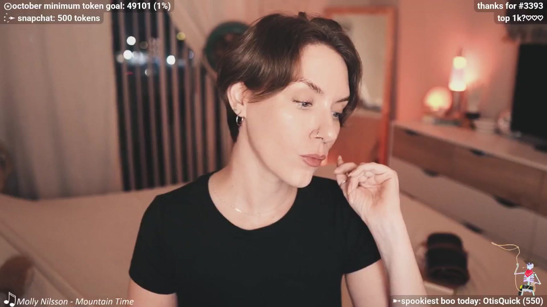 Gallery image thumbnail from HeyKate's myfreecams stream on, 10/04/2025, 02:50 image 14 of 20