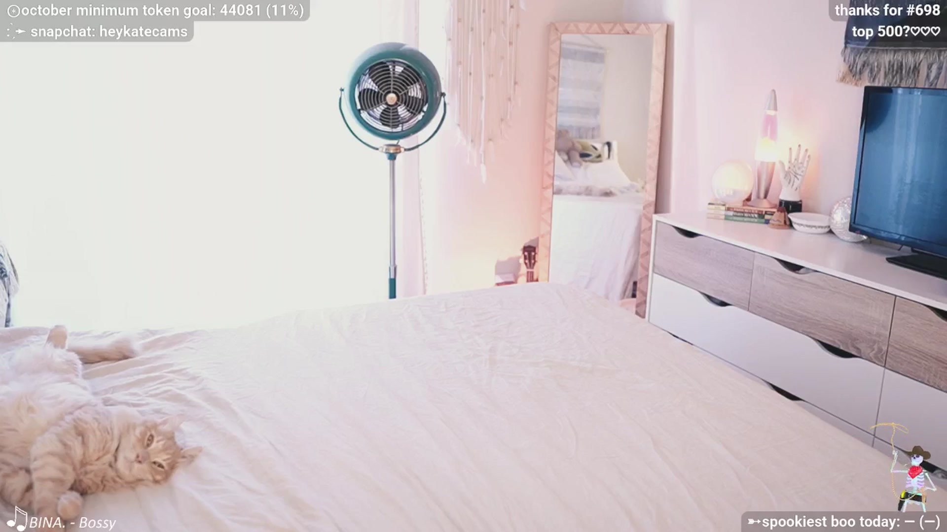Gallery image thumbnail from HeyKate's myfreecams stream on, 10/06/2025, 24:58 image 5 of 20