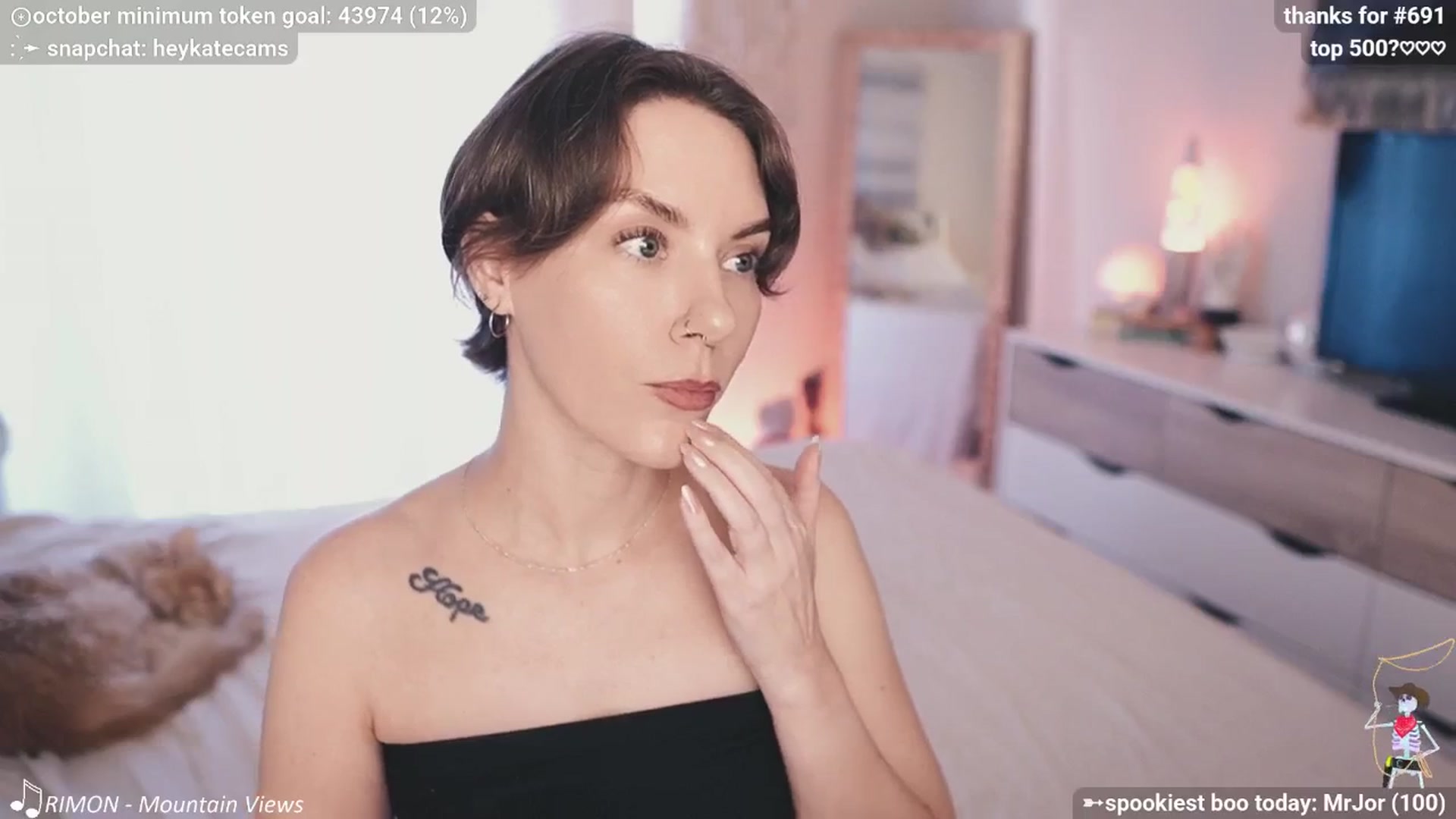 Gallery image thumbnail from HeyKate's myfreecams stream on, 10/06/2025, 24:58 image 11 of 20