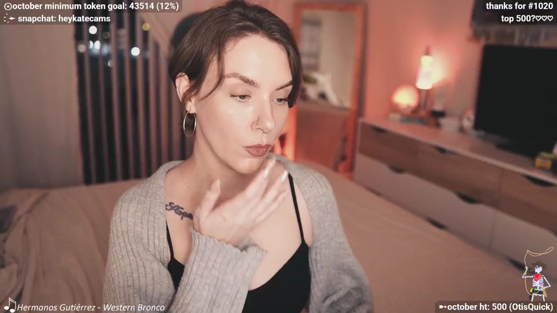 Gallery image thumbnail from HeyKate's myfreecams stream on, 10/09/2025, 02:33 image 16 of 20