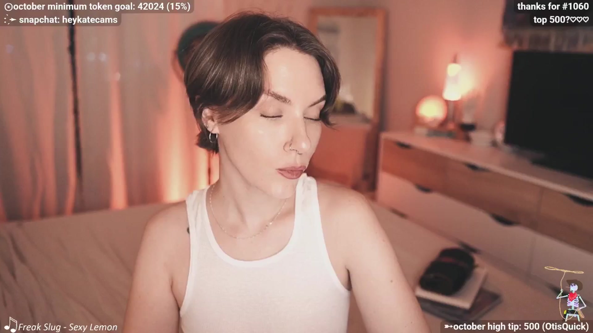 Gallery image thumbnail from HeyKate's myfreecams stream on, 10/10/2025, 02:49 image 8 of 20