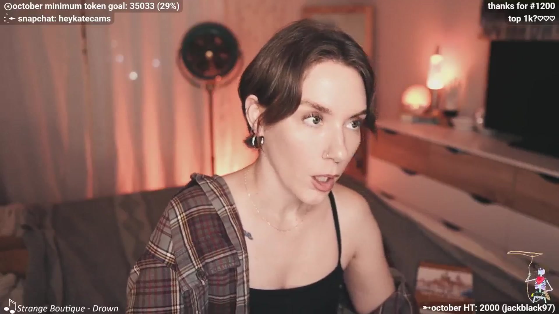Gallery image thumbnail from HeyKate's myfreecams stream on, 10/16/2025, 03:12 image 15 of 20