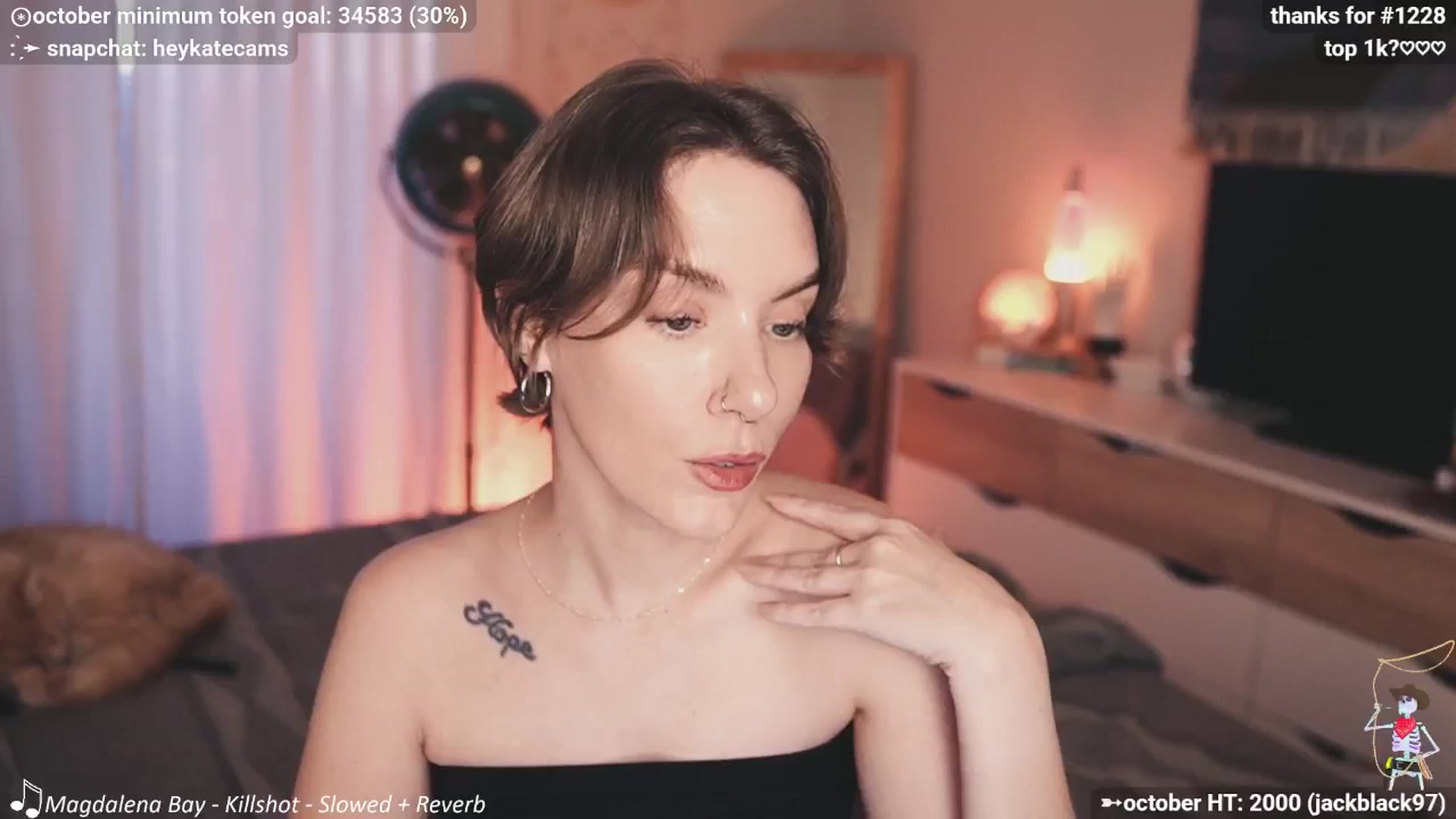 Gallery image thumbnail from HeyKate's myfreecams stream on, 10/17/2025, 01:52 image 11 of 20