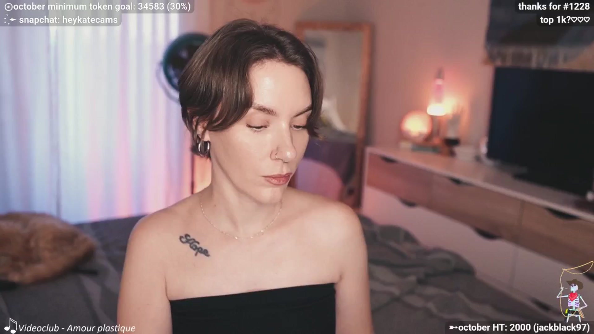 Gallery image thumbnail from HeyKate's myfreecams stream on, 10/17/2025, 01:52 image 7 of 20
