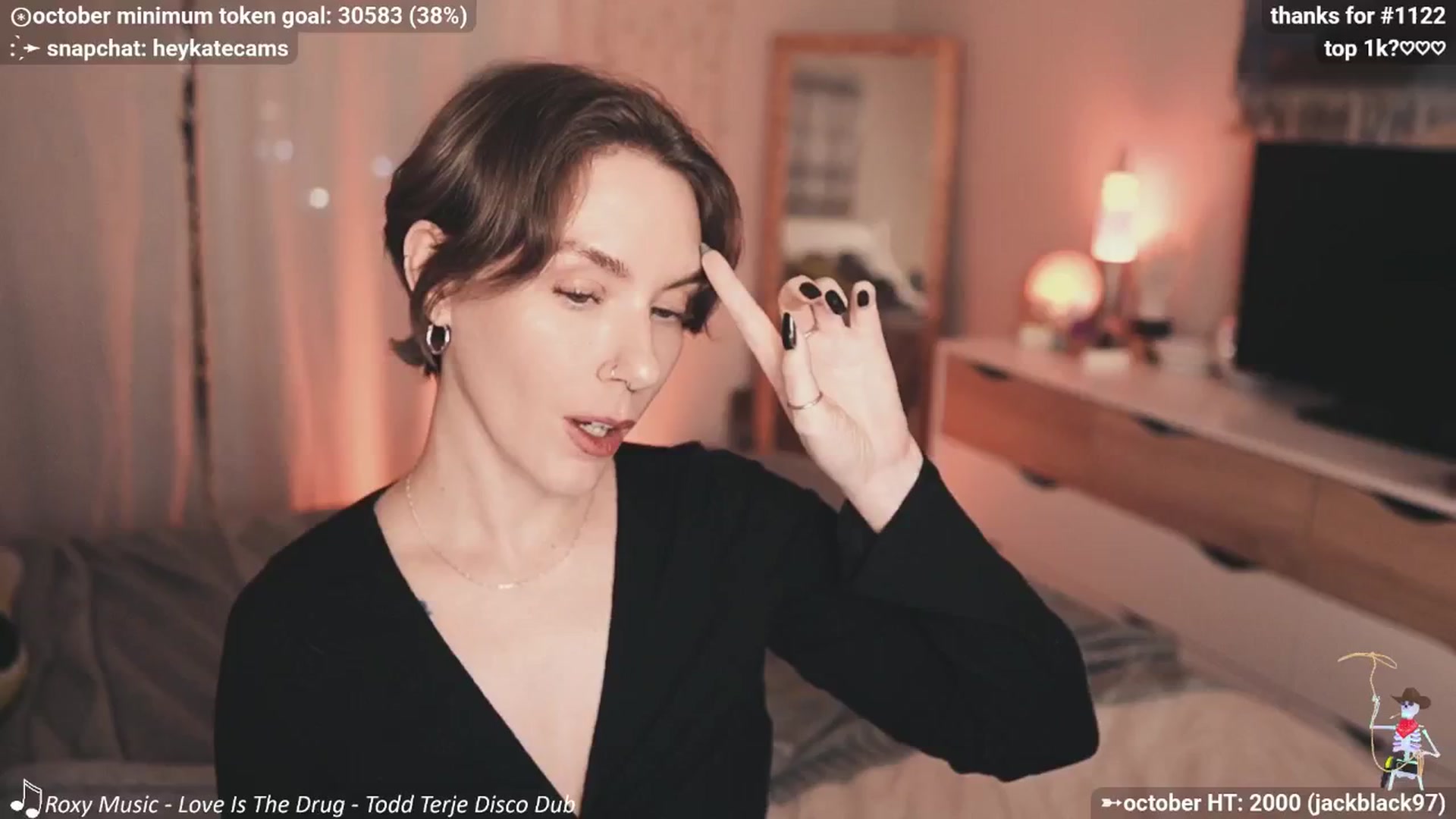 Gallery image thumbnail from HeyKate's myfreecams stream on, 10/18/2025, 03:52 image 10 of 20