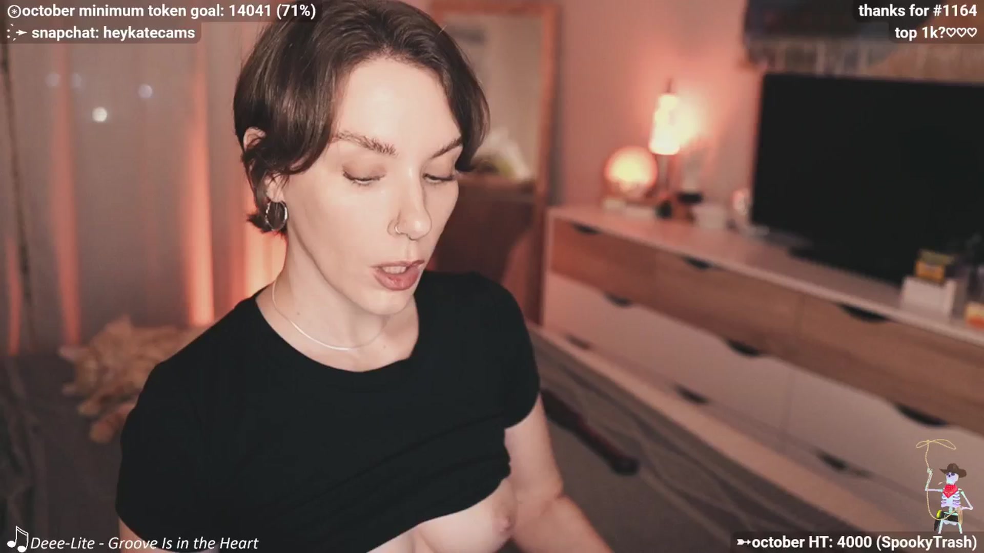 Gallery image thumbnail from HeyKate's myfreecams stream on, 10/31/2025, 03:18 image 2 of 20