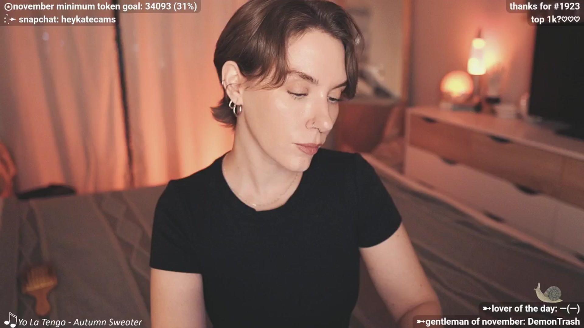 Gallery image thumbnail from HeyKate's myfreecams stream on, 11/20/2025, 02:30 image 15 of 20