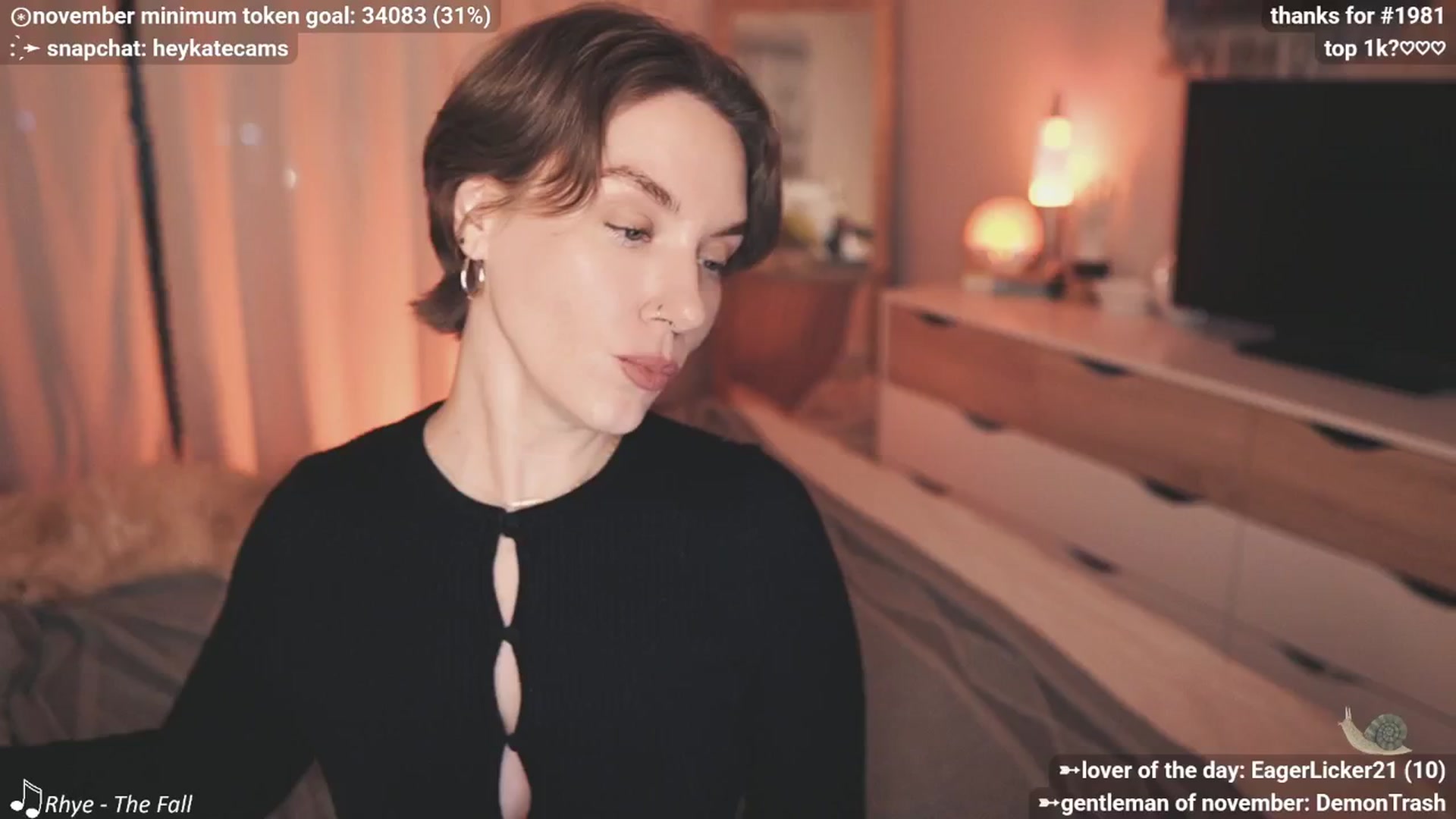 Gallery image thumbnail from HeyKate's myfreecams stream on, 11/21/2025, 03:24 image 8 of 20