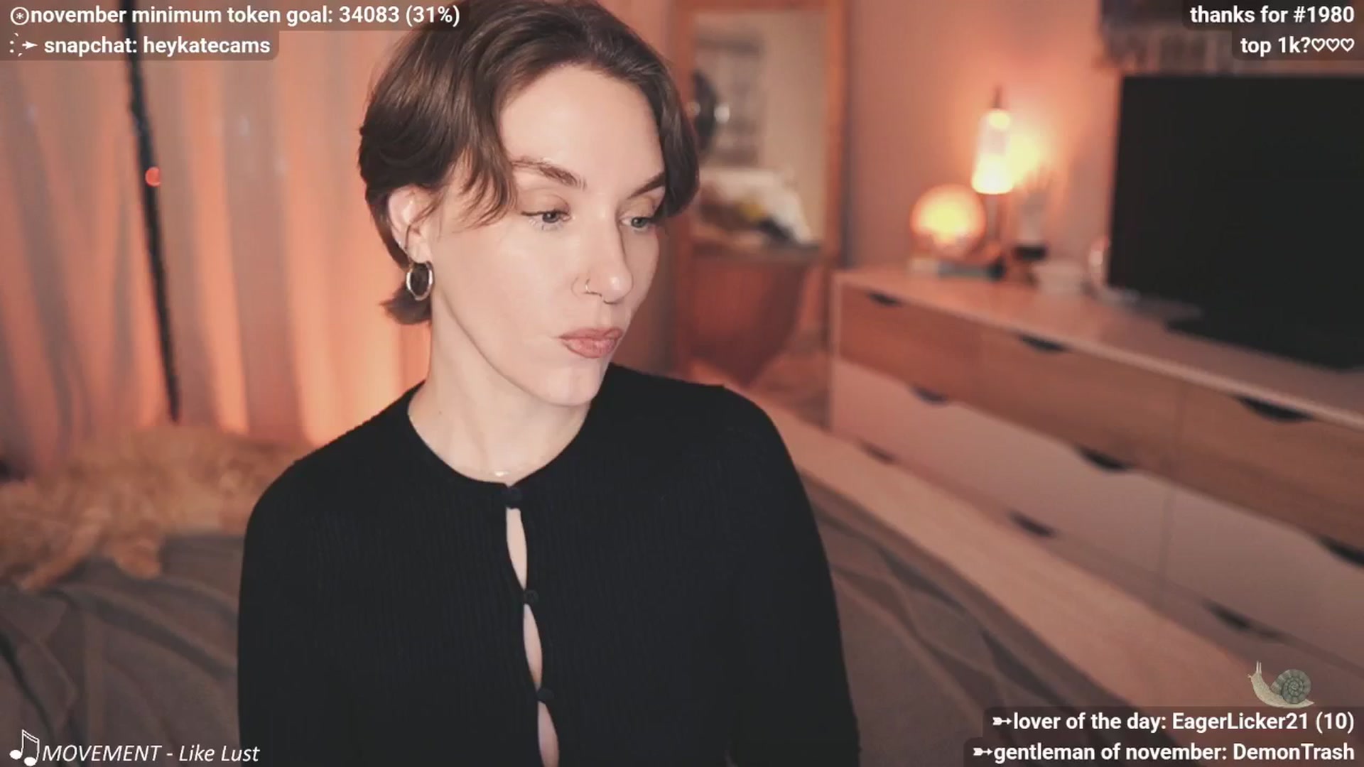 Gallery image thumbnail from HeyKate's myfreecams stream on, 11/21/2025, 03:24 image 6 of 20