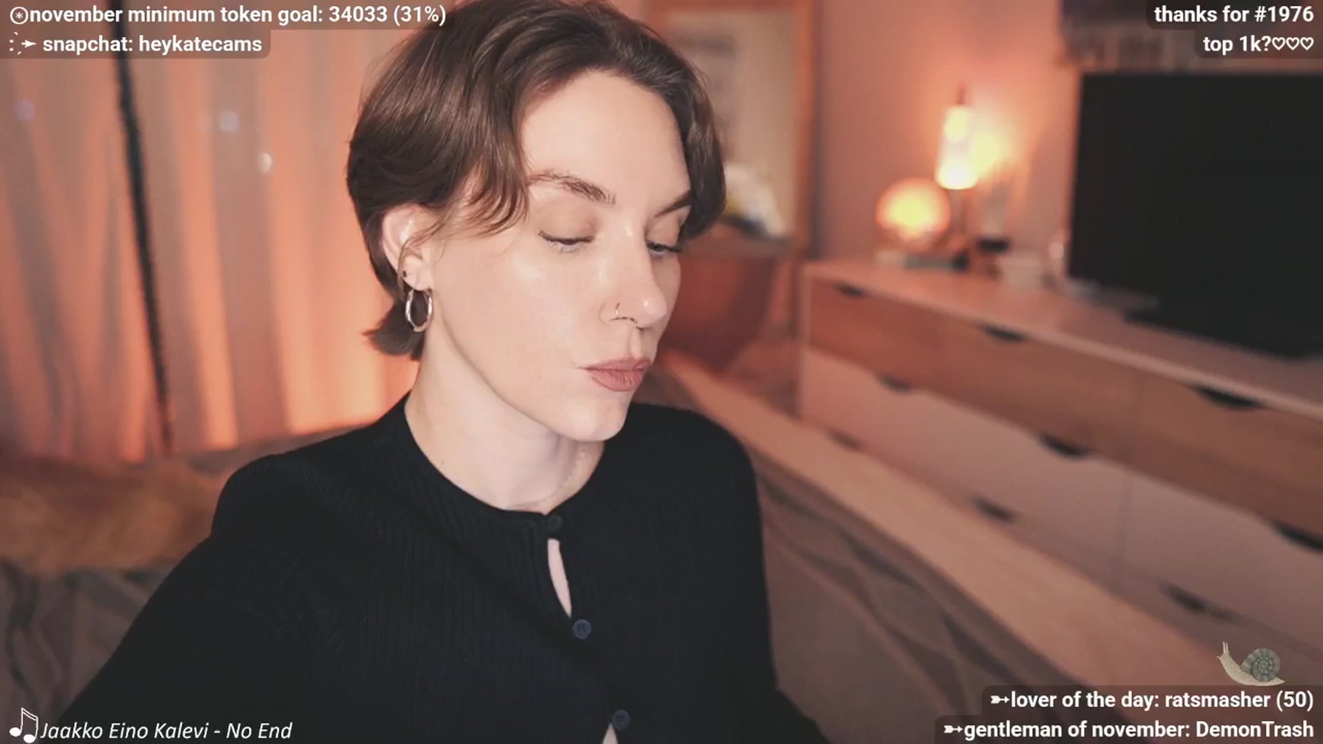 Gallery image thumbnail from HeyKate's myfreecams stream on, 11/21/2025, 03:24 image 11 of 20