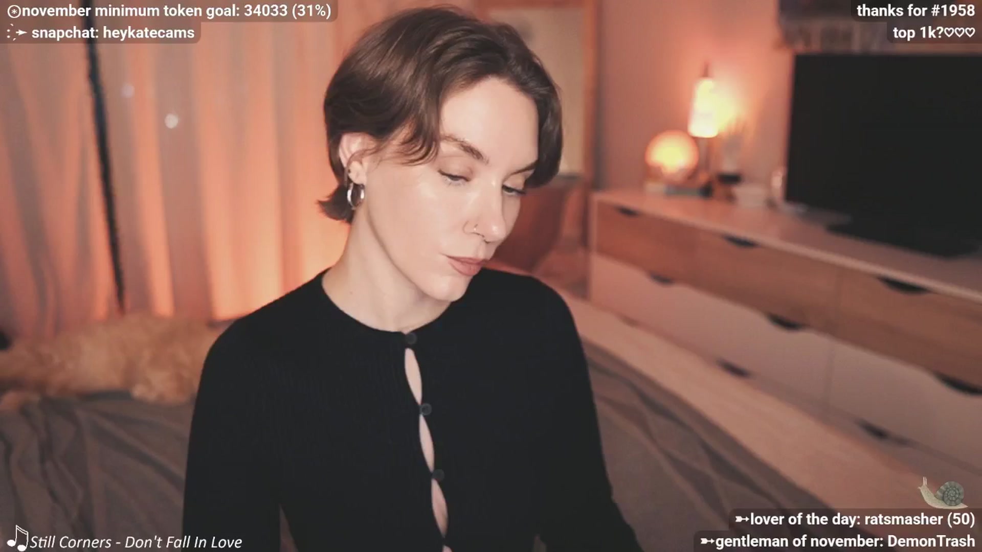 Gallery image thumbnail from HeyKate's myfreecams stream on, 11/21/2025, 03:24 image 13 of 20