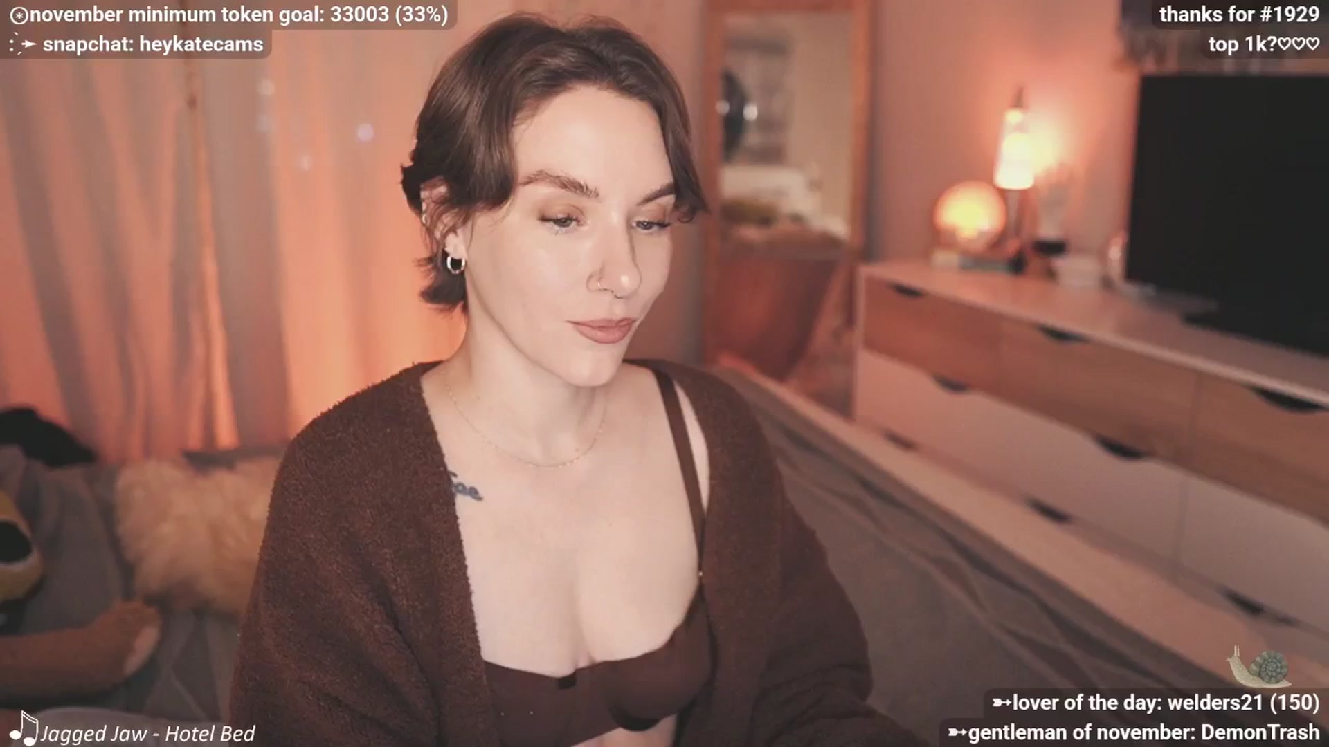 Gallery image thumbnail from HeyKate's myfreecams stream on, 11/22/2025, 02:56 image 16 of 20