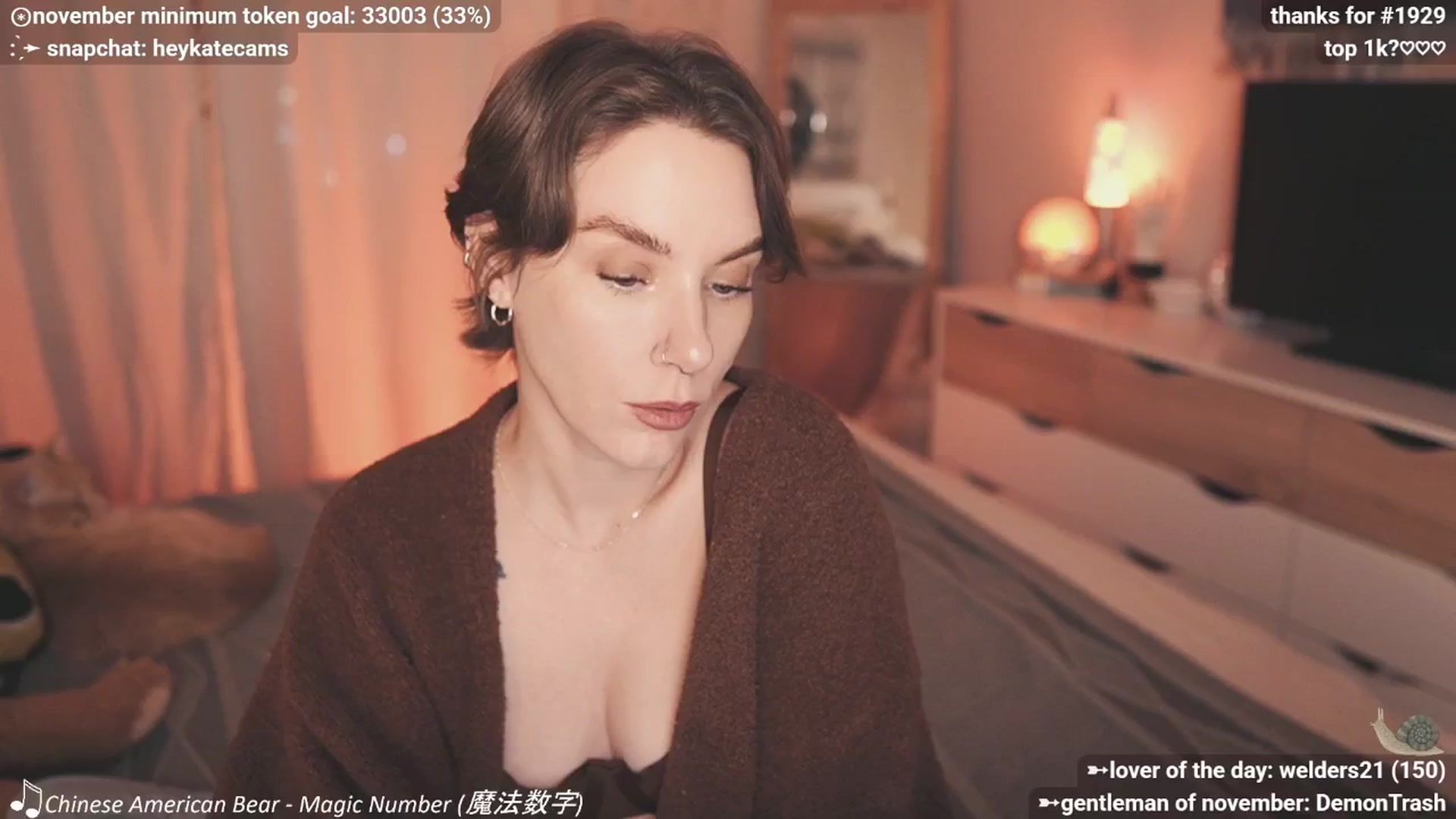 Gallery image thumbnail from HeyKate's myfreecams stream on, 11/22/2025, 02:56 image 15 of 20
