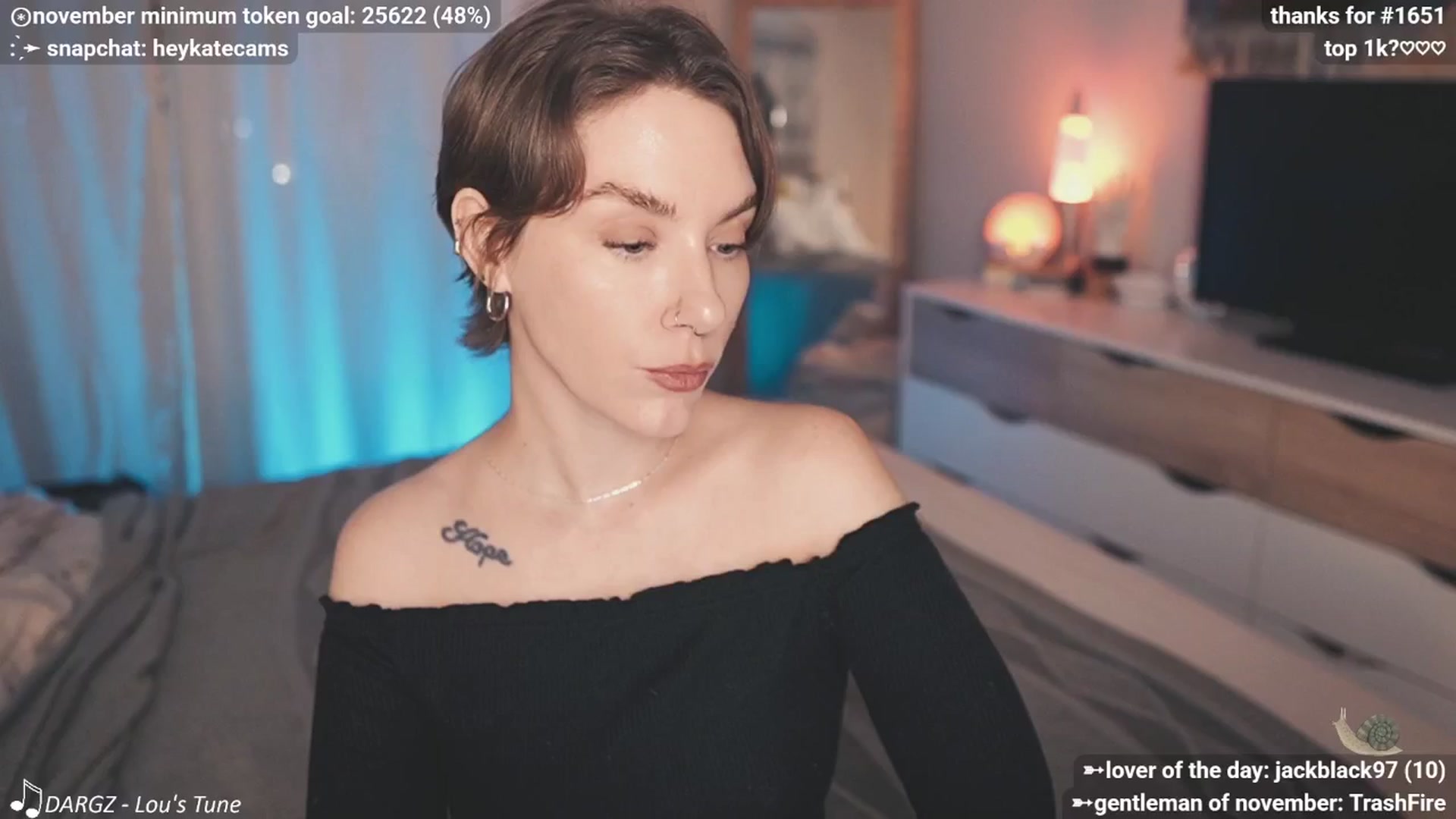 Gallery image thumbnail from HeyKate's myfreecams stream on, 11/26/2025, 02:44 image 18 of 20