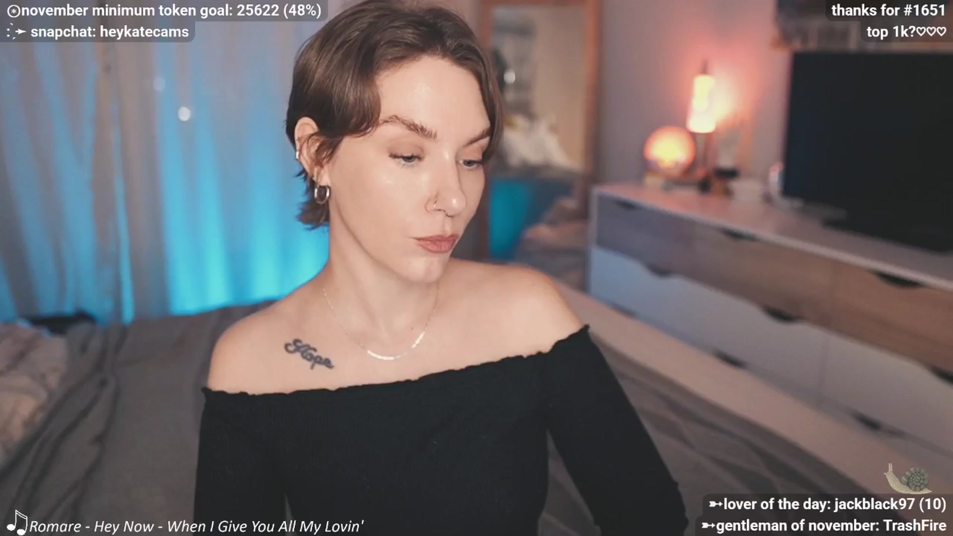 Gallery image thumbnail from HeyKate's myfreecams stream on, 11/26/2025, 02:44 image 19 of 20