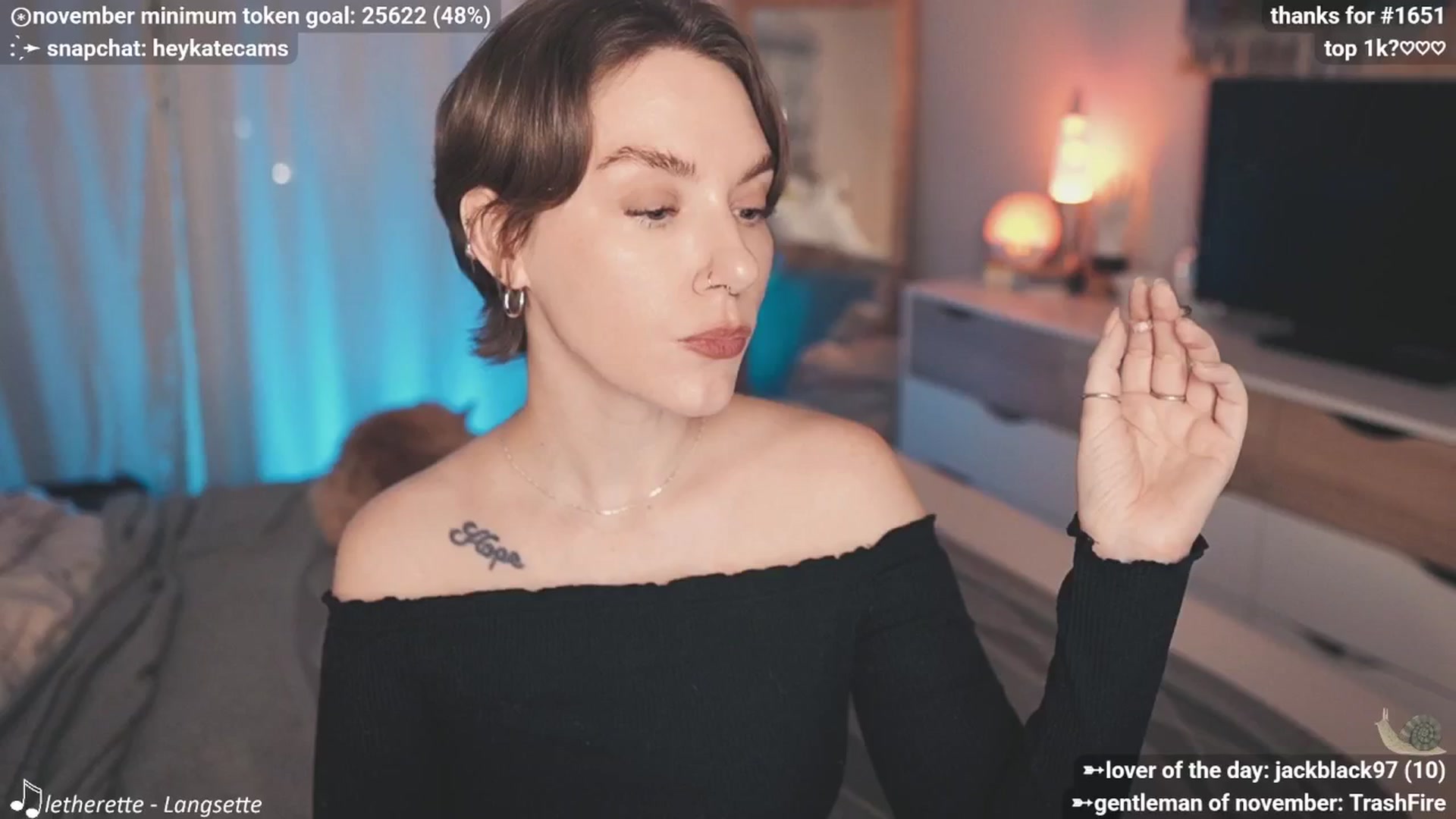 Gallery image thumbnail from HeyKate's myfreecams stream on, 11/26/2025, 02:44 image 4 of 20