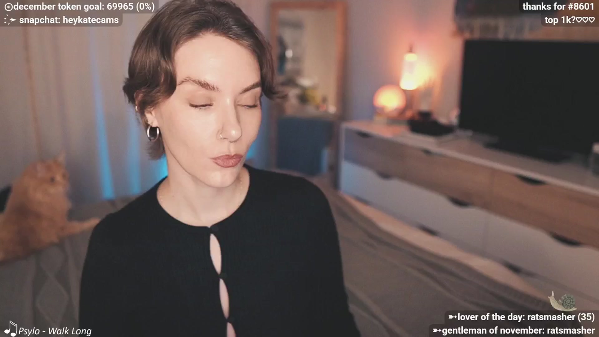 Gallery image thumbnail from HeyKate's myfreecams stream on, 12/06/2025, 03:12 image 13 of 20