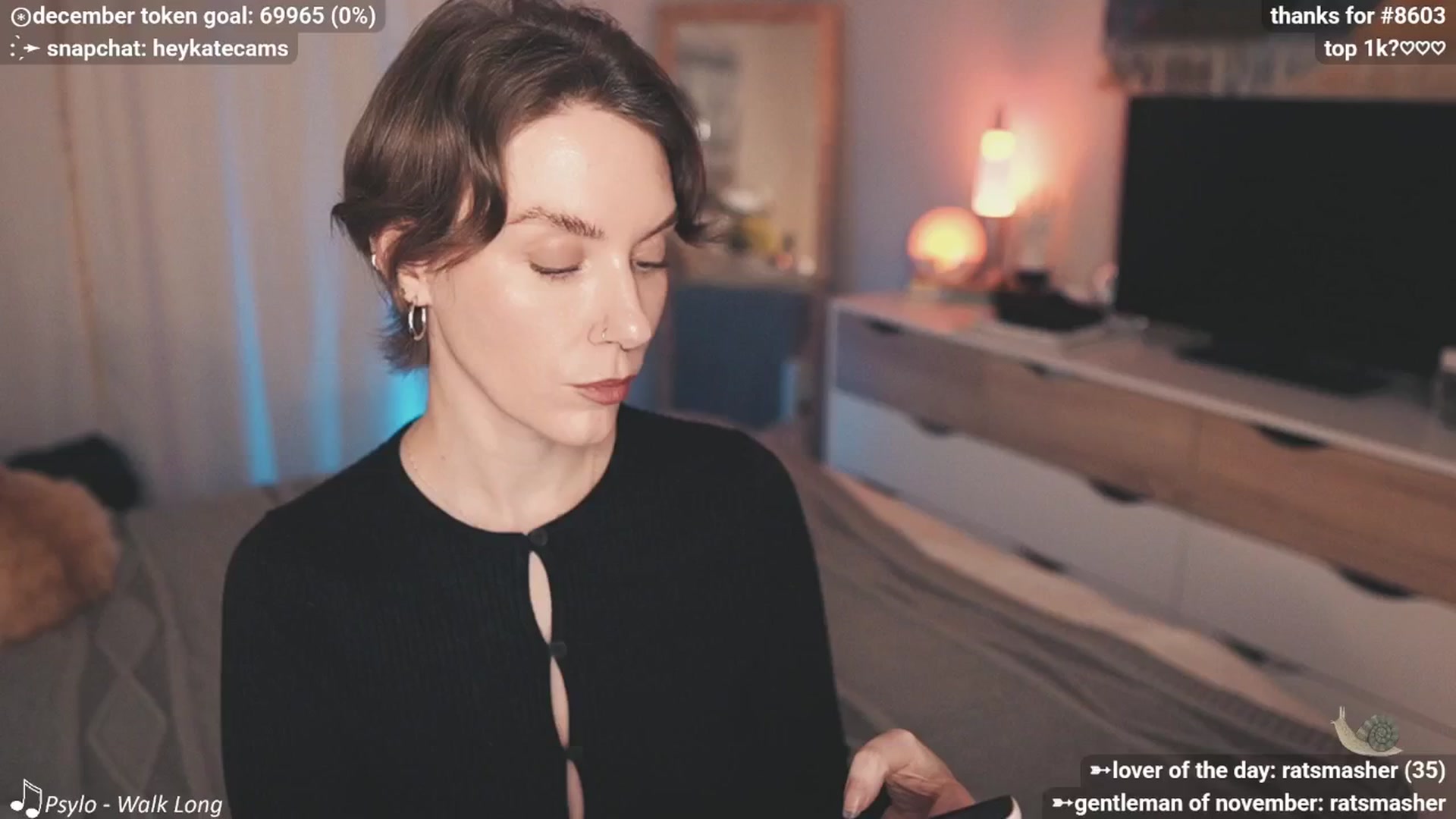 Gallery image thumbnail from HeyKate's myfreecams stream on, 12/06/2025, 03:12 image 7 of 20