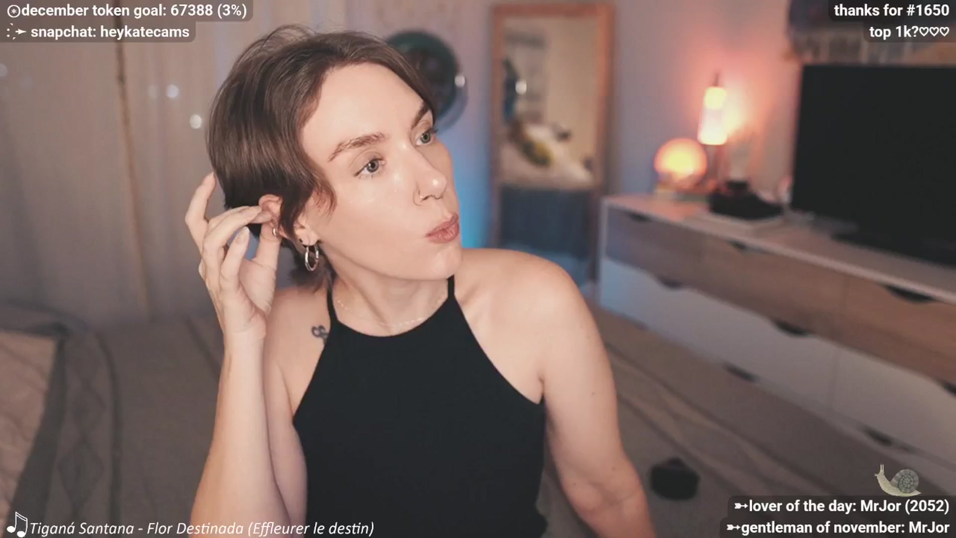 Gallery image thumbnail from HeyKate's myfreecams stream on, 12/10/2025, 03:58 image 8 of 20