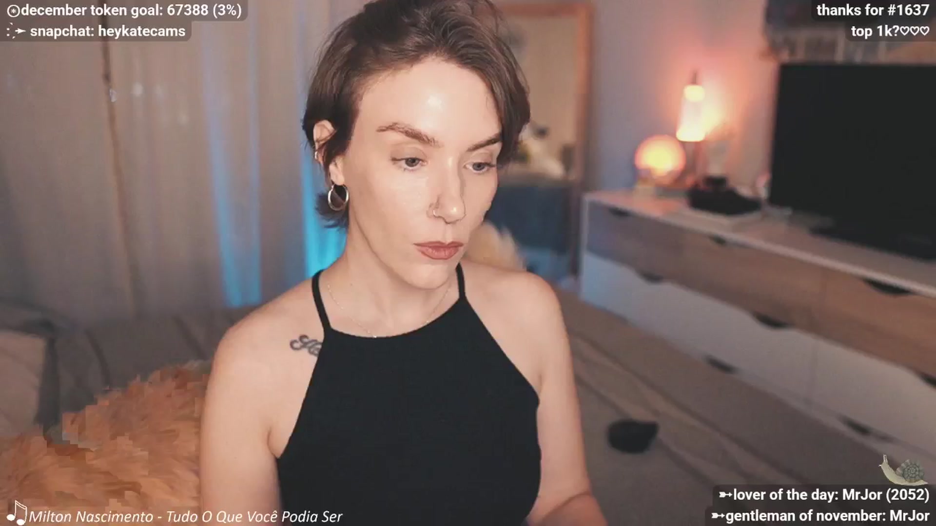 Gallery image thumbnail from HeyKate's myfreecams stream on, 12/10/2025, 03:58 image 16 of 20