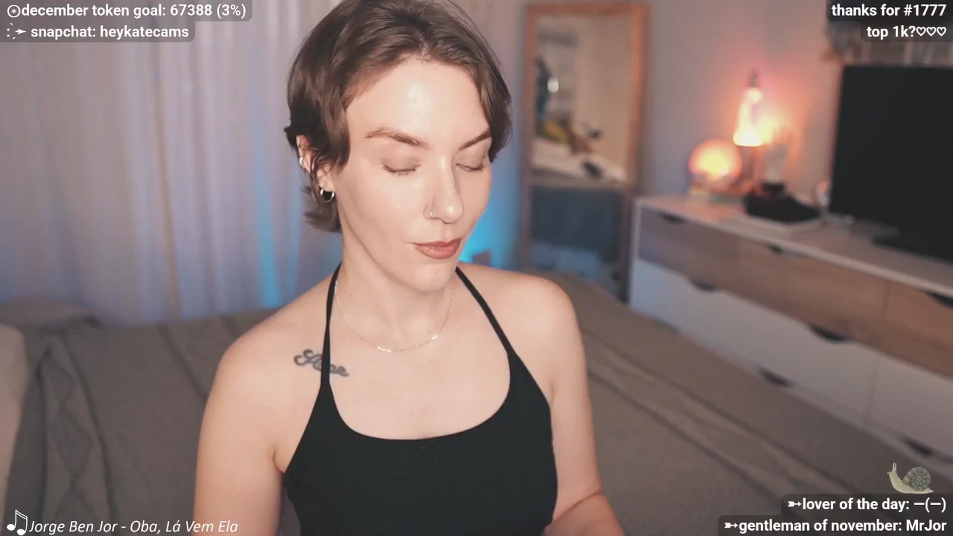Gallery image thumbnail from HeyKate's myfreecams stream on, 12/11/2025, 02:04 image 3 of 20