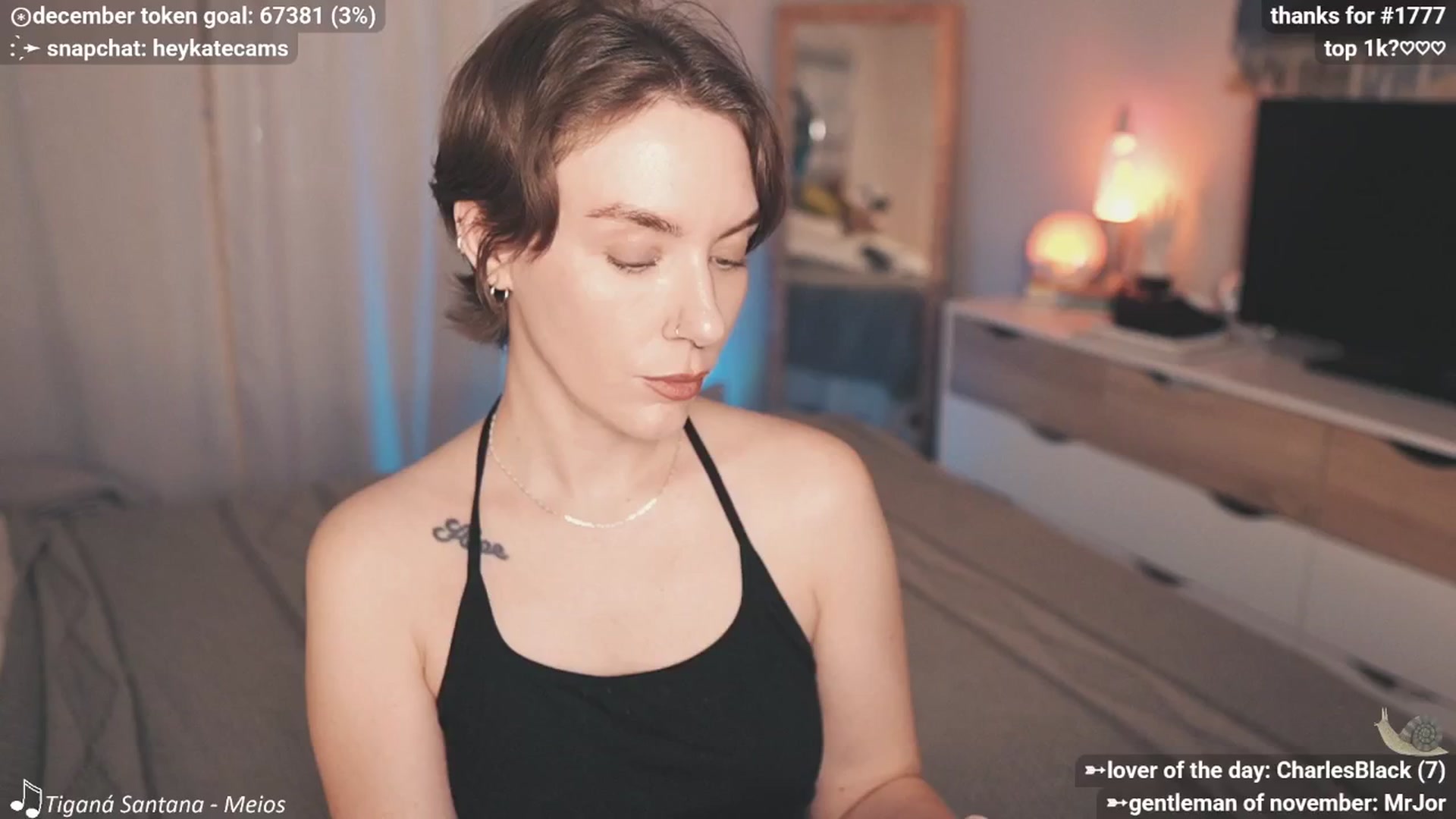Gallery image thumbnail from HeyKate's myfreecams stream on, 12/11/2025, 02:04 image 6 of 20