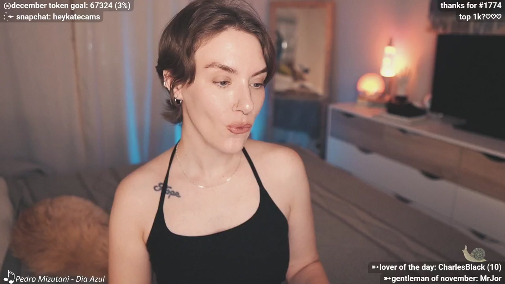 Gallery image thumbnail from HeyKate's myfreecams stream on, 12/11/2025, 02:04 image 17 of 20