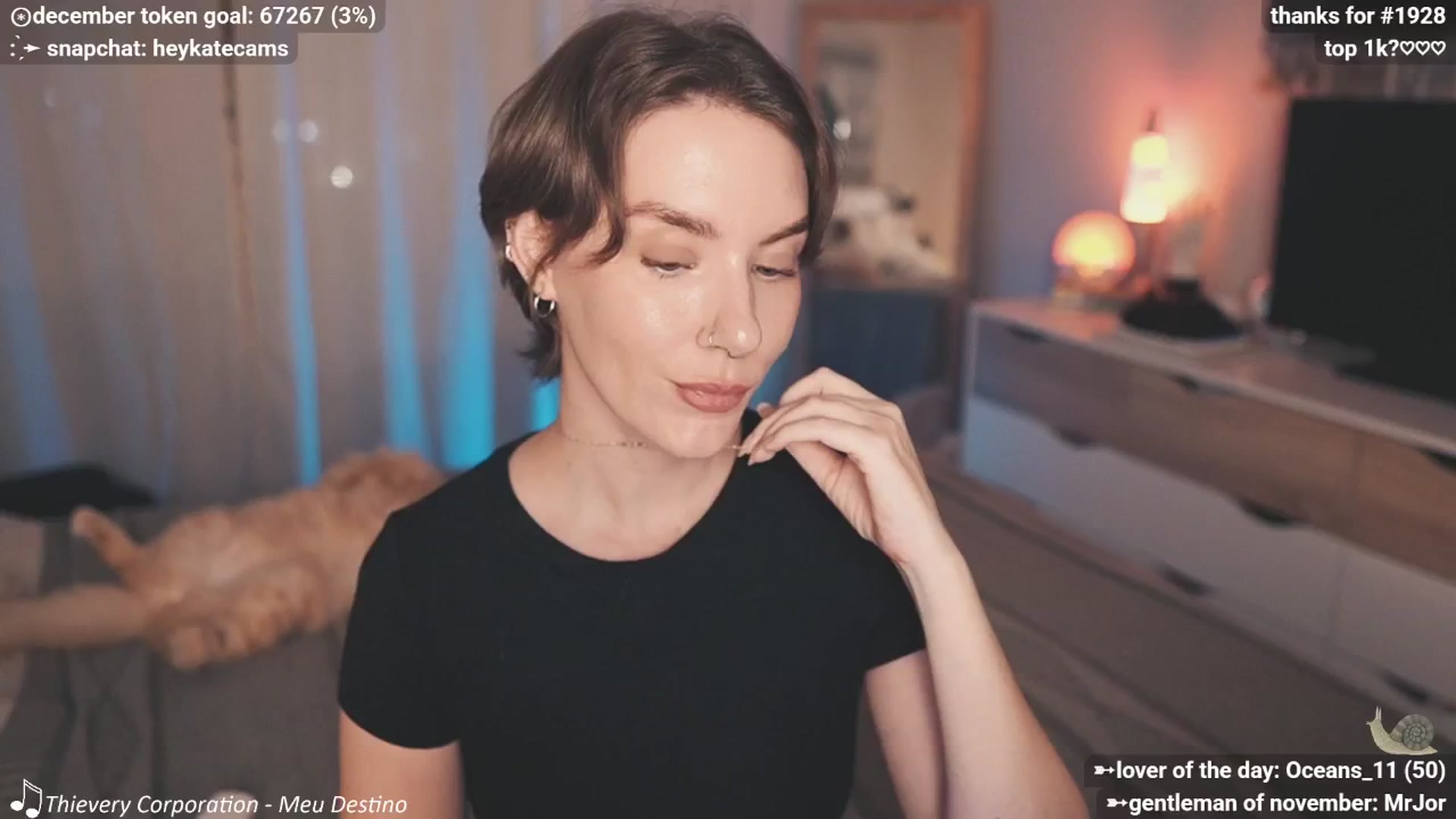 Gallery image thumbnail from HeyKate's myfreecams stream on, 12/12/2025, 02:30 image 15 of 20